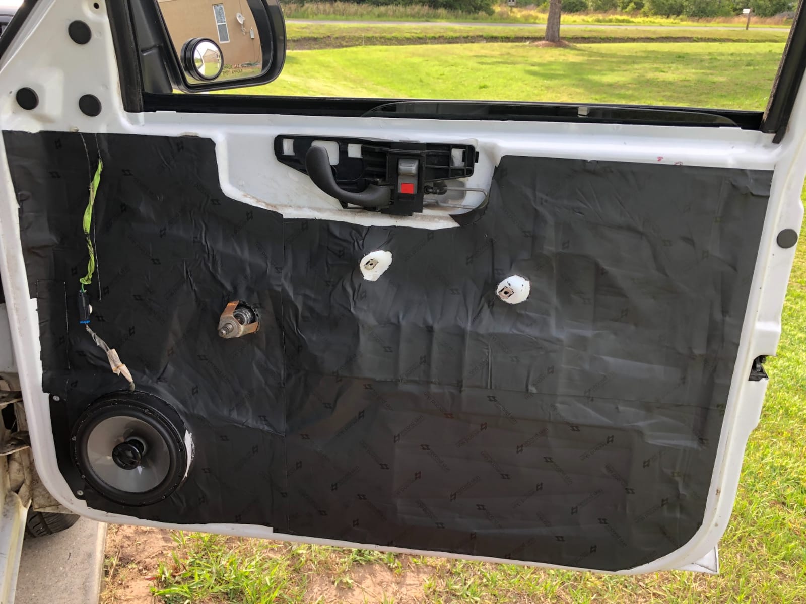 Second Skin Audio Damplifier Premium Automotive Sound Deadening Mat - Butyl Rubber Car Sound Deadener - Made in The USA (40 Sq Ft) customer photo 2