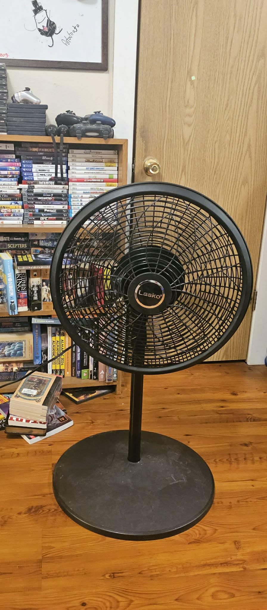 Lasko Adjustable Pedestal Fan 1827, 18