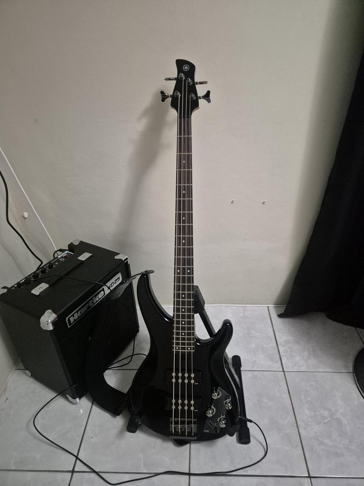 Yamaha TRBX304 4-String Electric Bass Guitar, Candy Apple Red customer photo 1