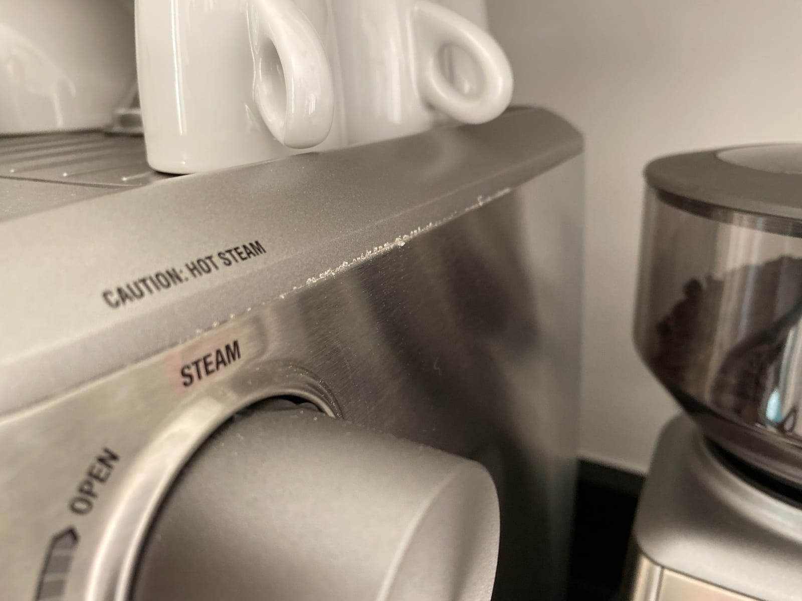Breville BES920XL Dual Boiler Espresso Machine, Brushed Stainless Steel | Pull barista-quality espresso shots, lattes and cappuccinos at home with this manual coffee maker with LCD display customer photo 2