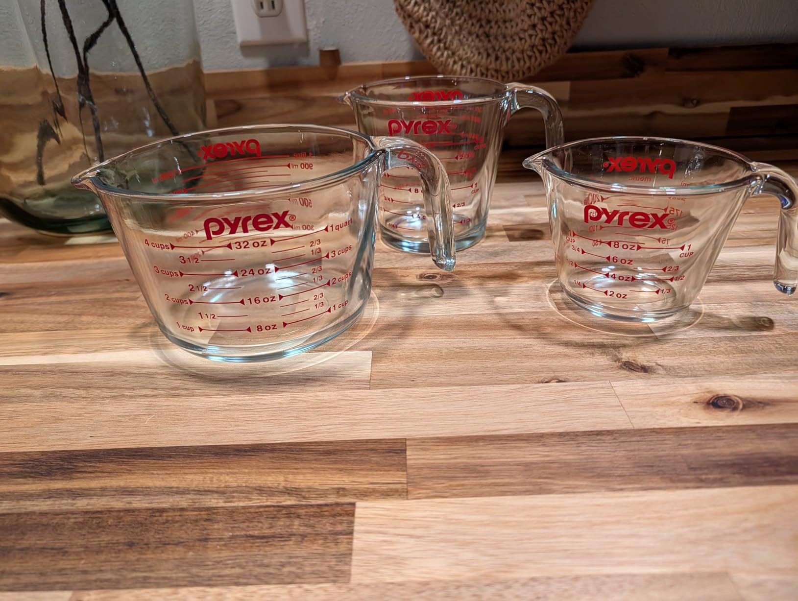 Pyrex Essentials (3-Pack) Glass Measuring Cups Set, (1, 2 & 4 Cup) Measuring Cups For Prepping, Baking and Cooking, Preheated Oven, Dishwasher, Freezer, and Microwave Safe customer photo 2