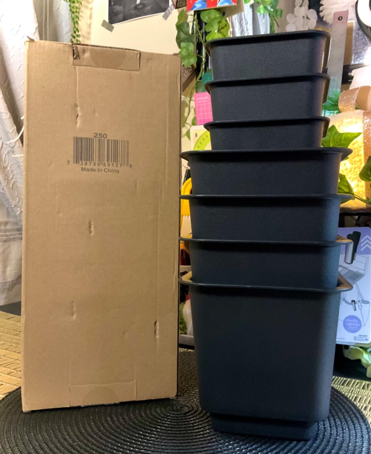 Home It Adjustable Bed Risers - Elevation in 3, 5 or 8 Inch - Heavy Duty Stackable Furniture Risers Supports 1,300 lbs - for Under-Bed Storage, College Dorms, Table and Couch, 4 Pack Bed Lifts Black customer photo 2