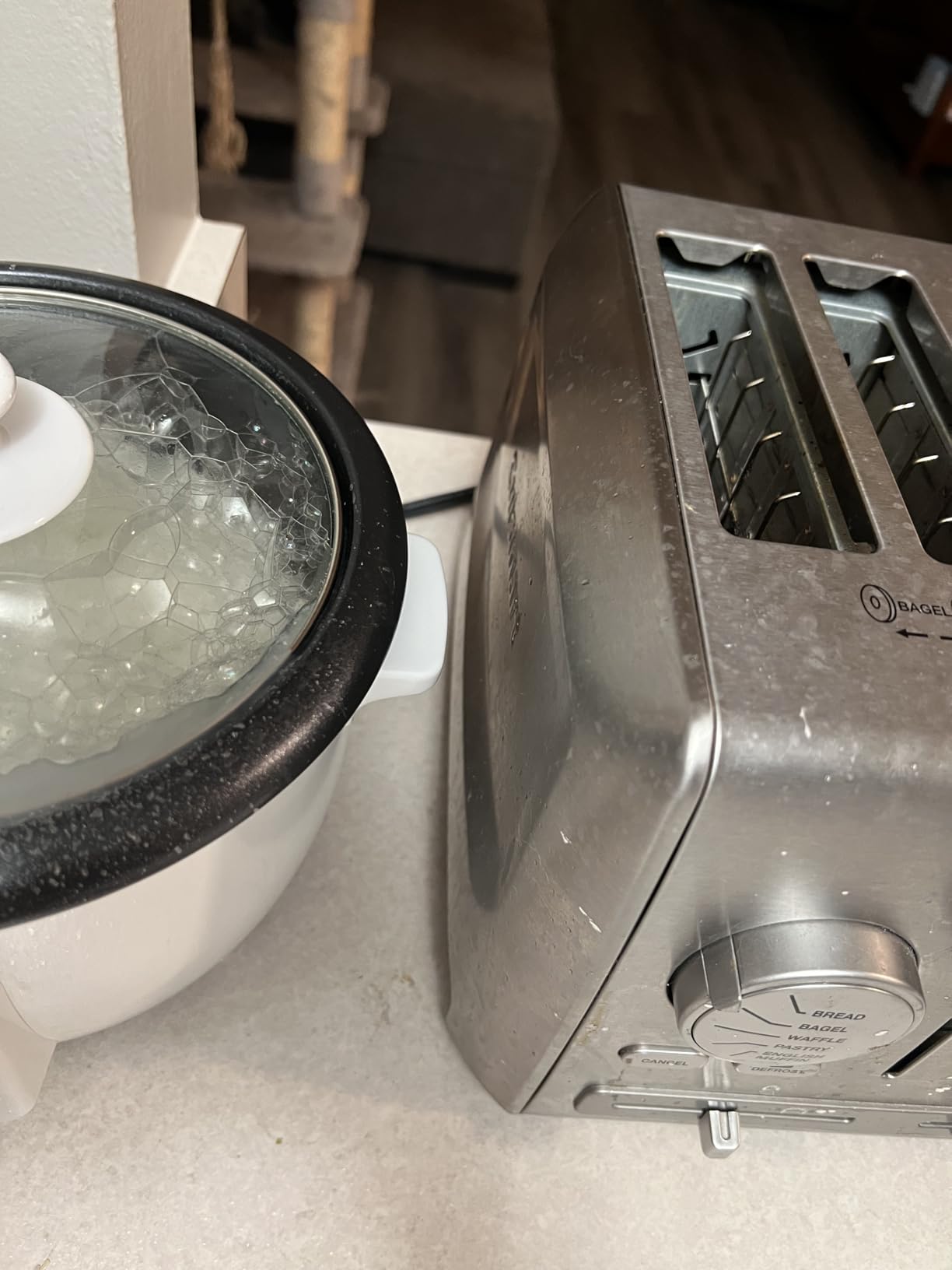 AROMA Rice Cooker, 3-Cup (Uncooked) / 6-Cup (Cooked), Small Rice Cooker, Oatmeal Cooker, Soup Maker, Auto Keep Warm, 1.5 Qt, White, ARC-363NG customer photo 1