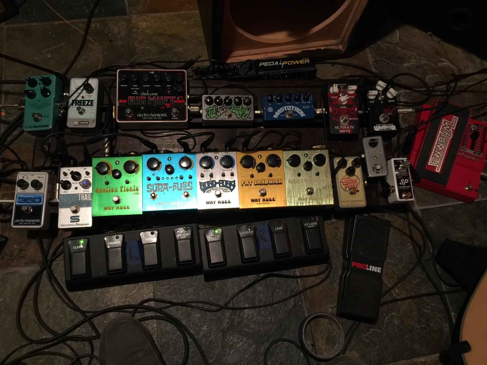 Electro-Harmonix Nano Looper 360 Looper Pedal | A compact, affordable, pedal looper with 360 seconds of loop recording time and 11 storable loops customer photo 1