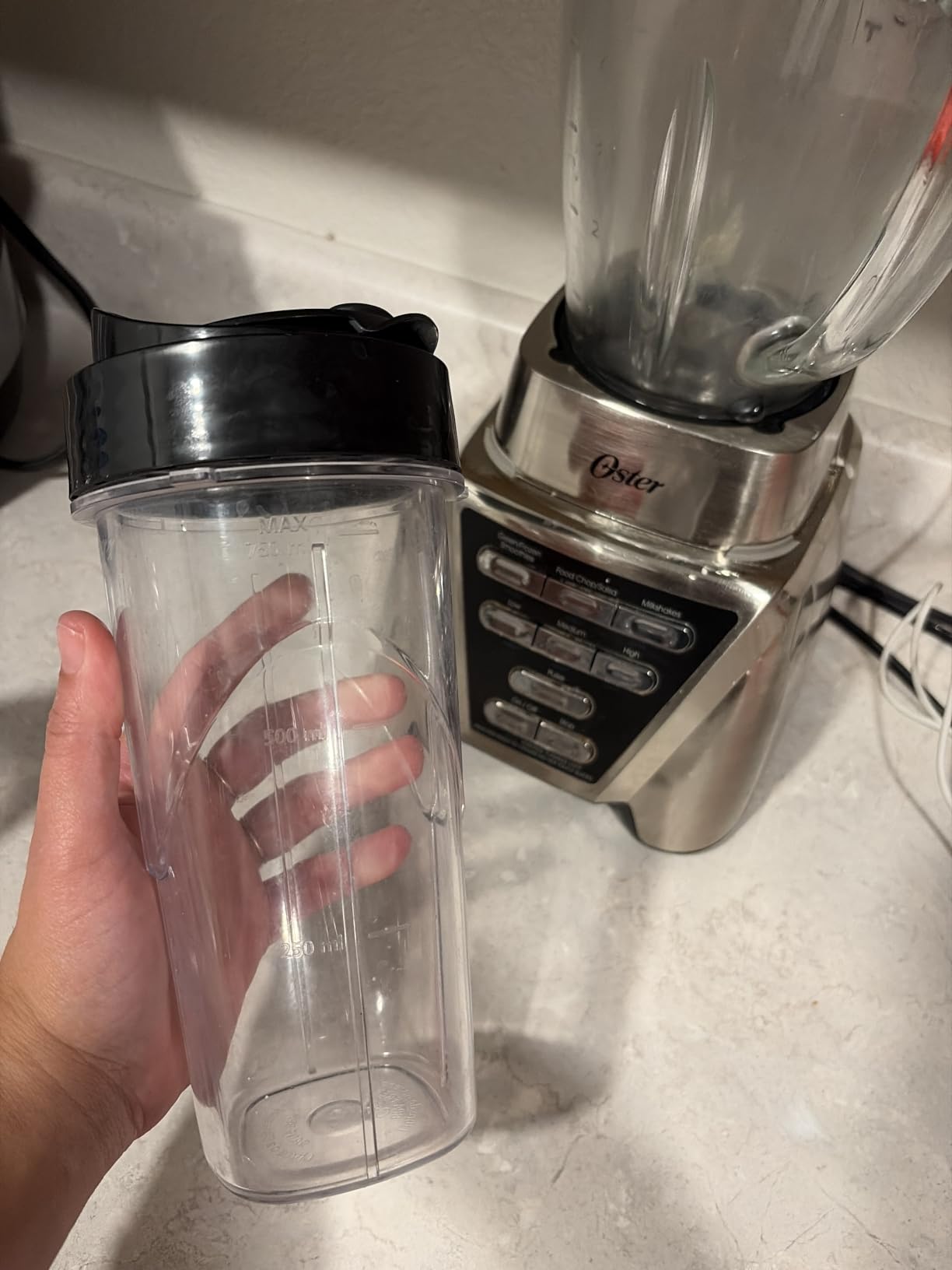 Oster Pro 1200 Smoothie Blender with Glass Jar & 24oz To-Go Cup, Countertop Kitchen Blender with 7 Speeds, 1200W Power, Brushed Nickel customer photo 1
