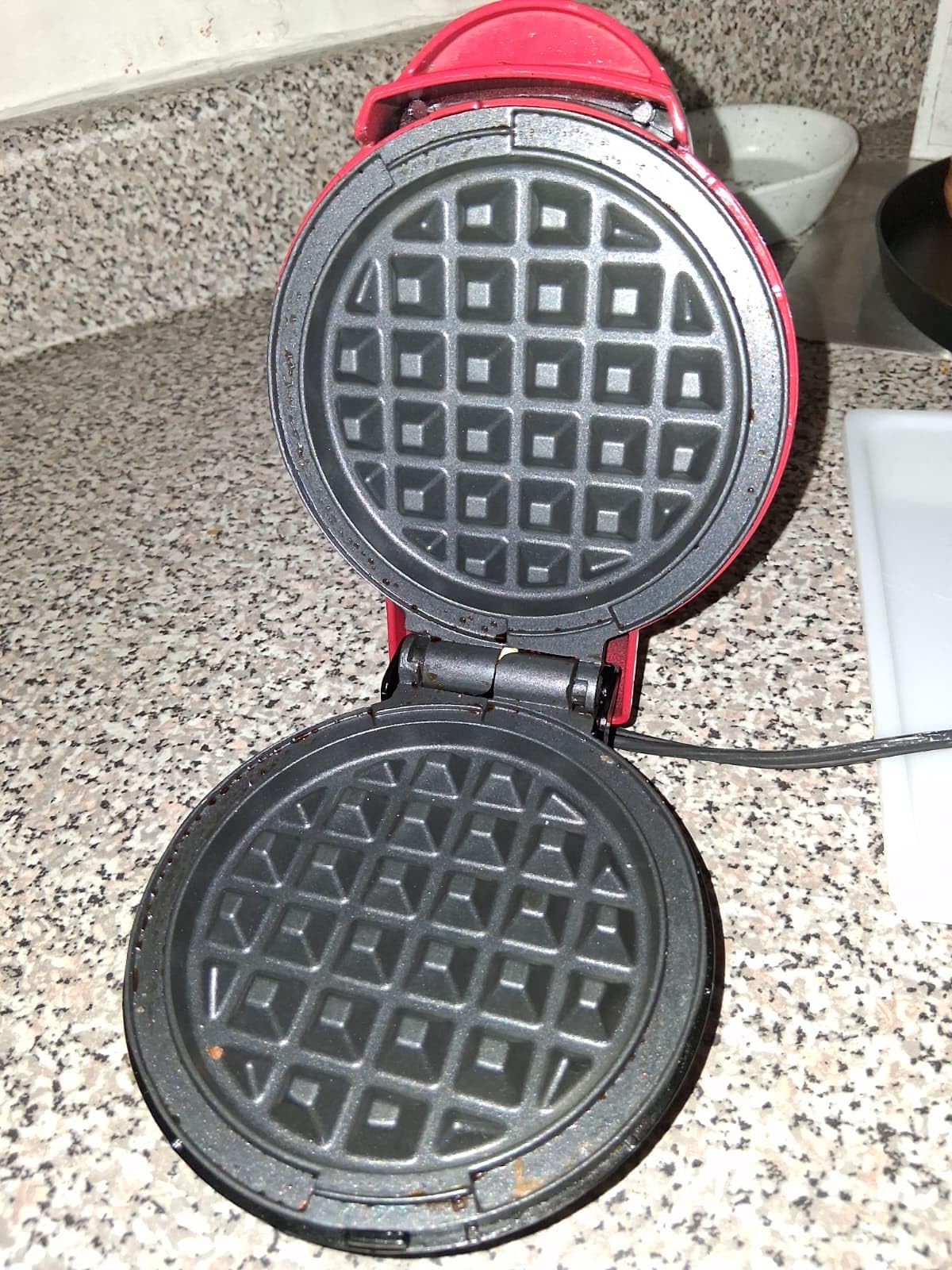 Dash Mini Waffle Maker, 4-Inch Nonstick Cooking Surface, Red customer photo 1