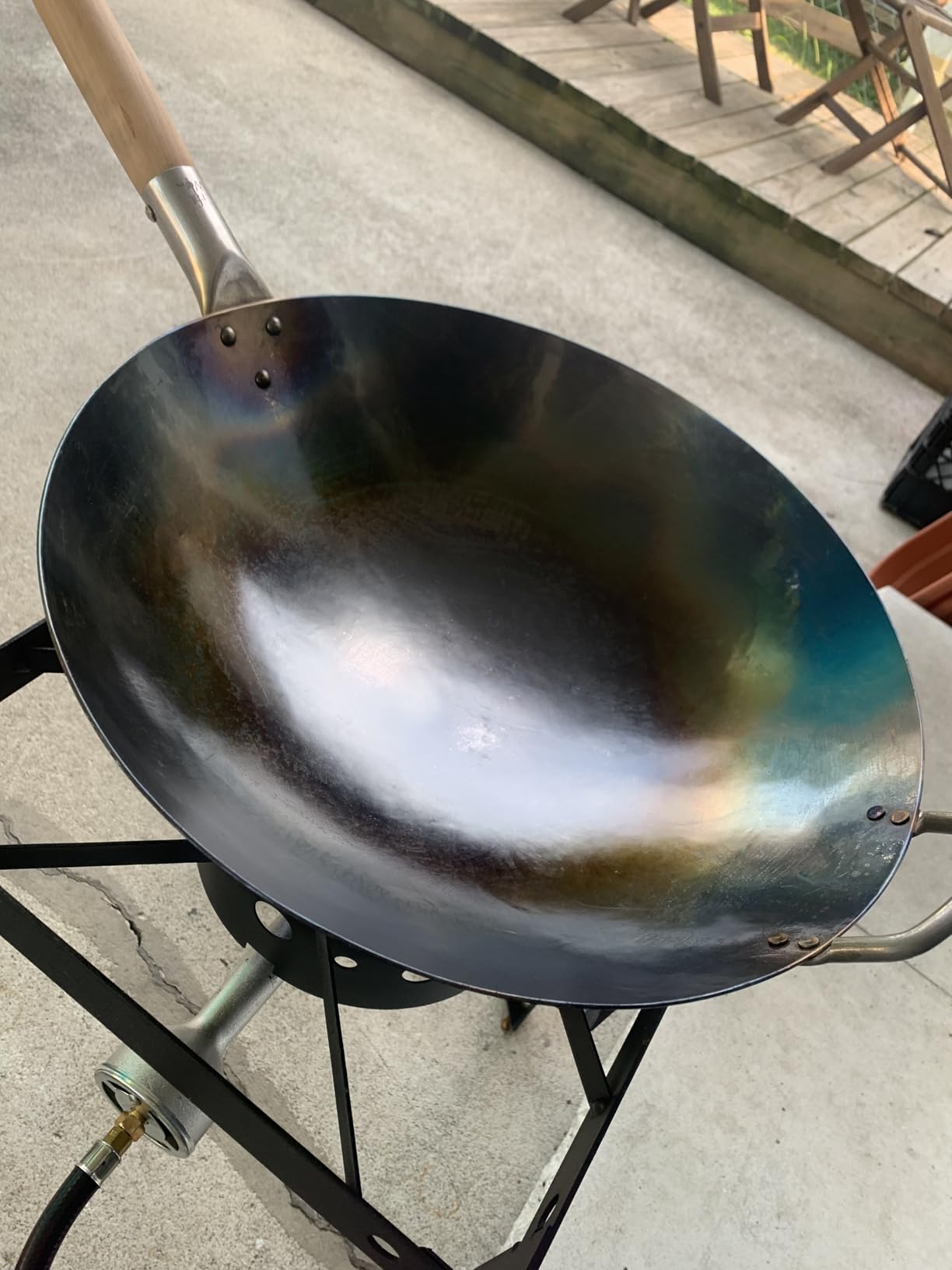 Craft Wok Big 16 Inch Heavy Hand Hammered Carbon Steel Pow Wok with Wooden and Steel Helper Handle (Round Bottom) / 731W138 customer photo 1