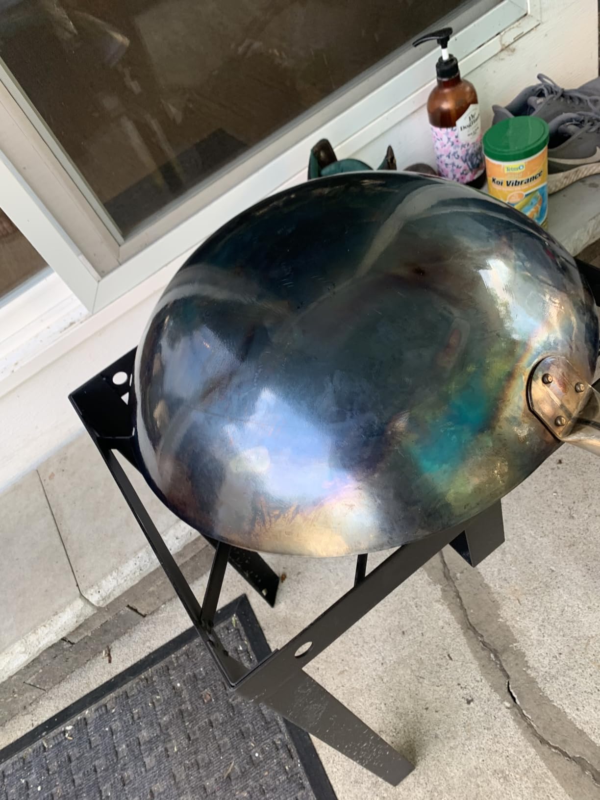 Craft Wok Big 16 Inch Heavy Hand Hammered Carbon Steel Pow Wok with Wooden and Steel Helper Handle (Round Bottom) / 731W138 customer photo 2