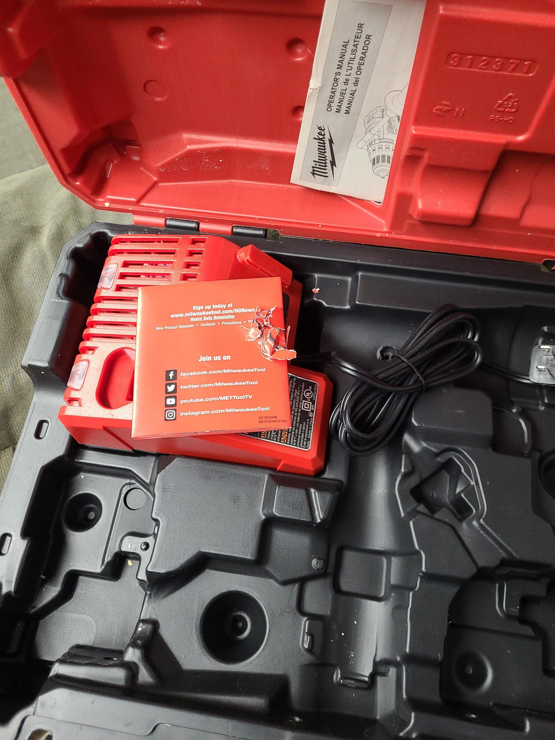 Milwaukee 2897-22 M18 Fuel 2-Tool Combo Kit, Red customer photo 1