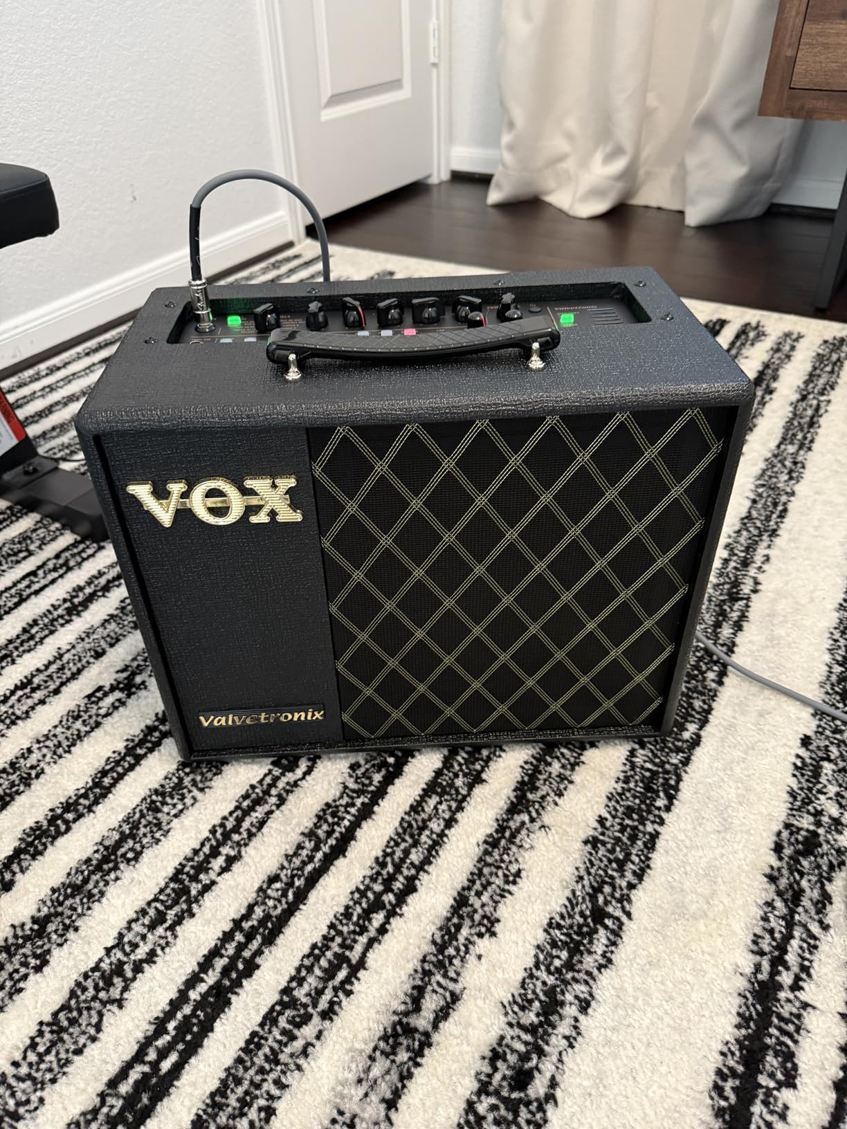 Vox VT20X 1x8 inch 20-watt Modeling Guitar Combo Amplifier w/ DSP and Hybrid Design customer photo 2