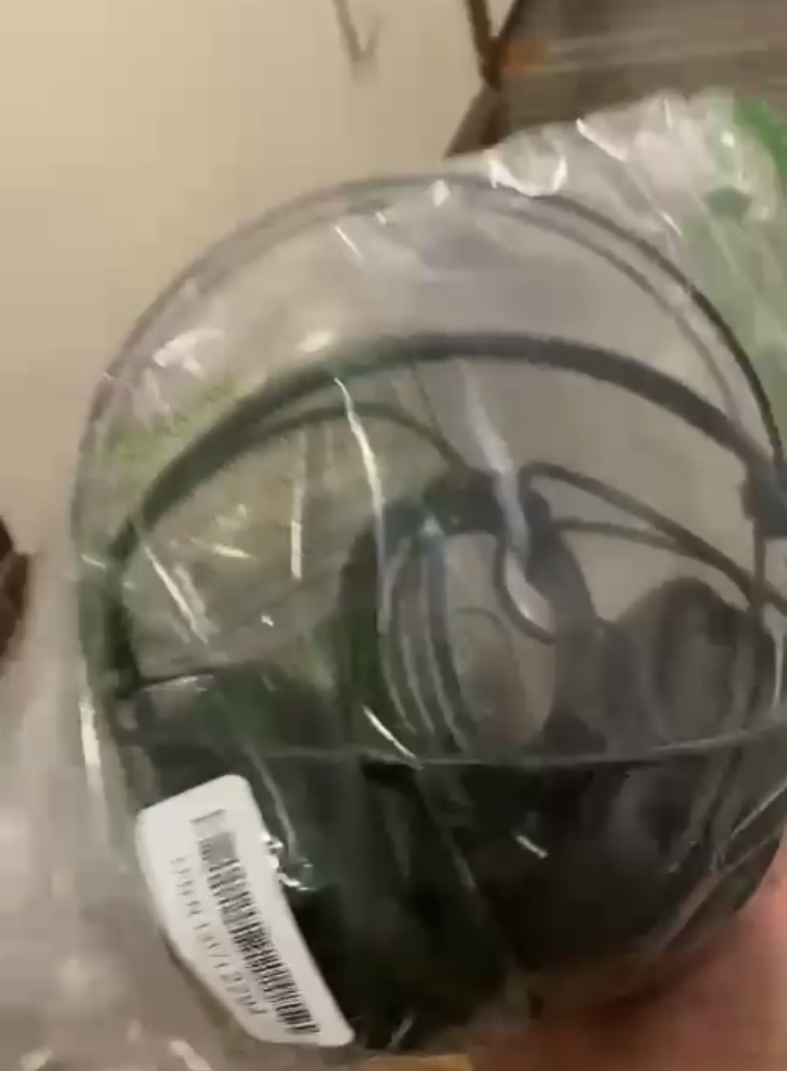 AKG Pro Audio K72 Over-Ear, Closed-Back, High-Sensitivity, High Output 40mm drivers, Studio Professional Headphone customer photo 1