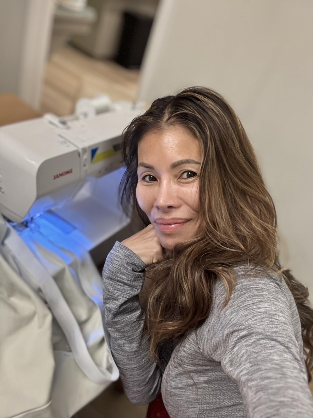 Janome MOD-30 Computerized Sewing Machine with 30 Built-In Stitches, 3 One-Step Buttonholes, Drop Feed and Accessories customer photo 2