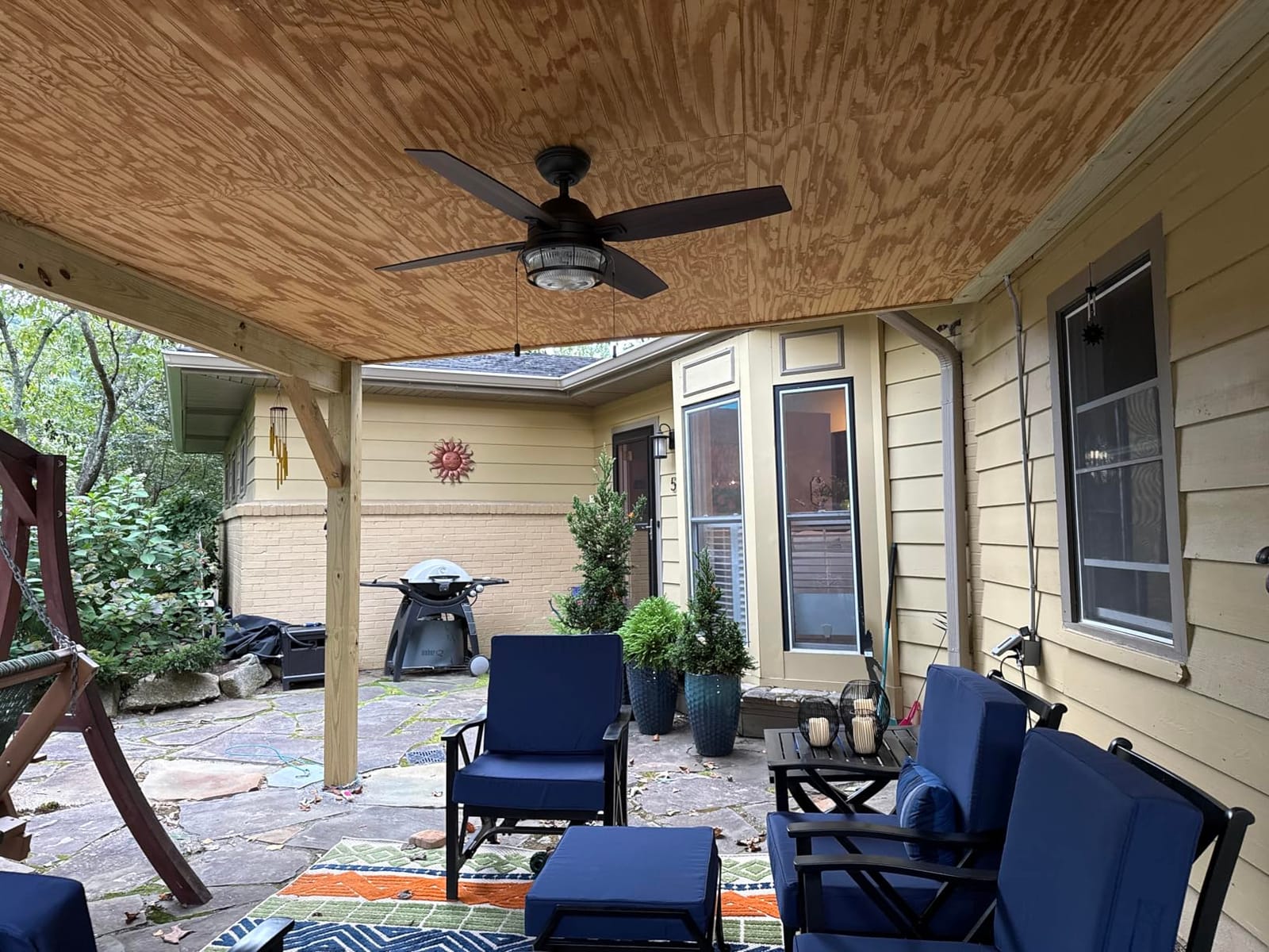 Hunter Ocala, Outdoor or Indoor, Ceiling Fan, Rustic, 52 inch, Noble Bronze | with LED Light and Pull Chain, Standard Mount, 4 Blades, For Living Room, Patio, Porch, Garage, 59214 customer photo 1