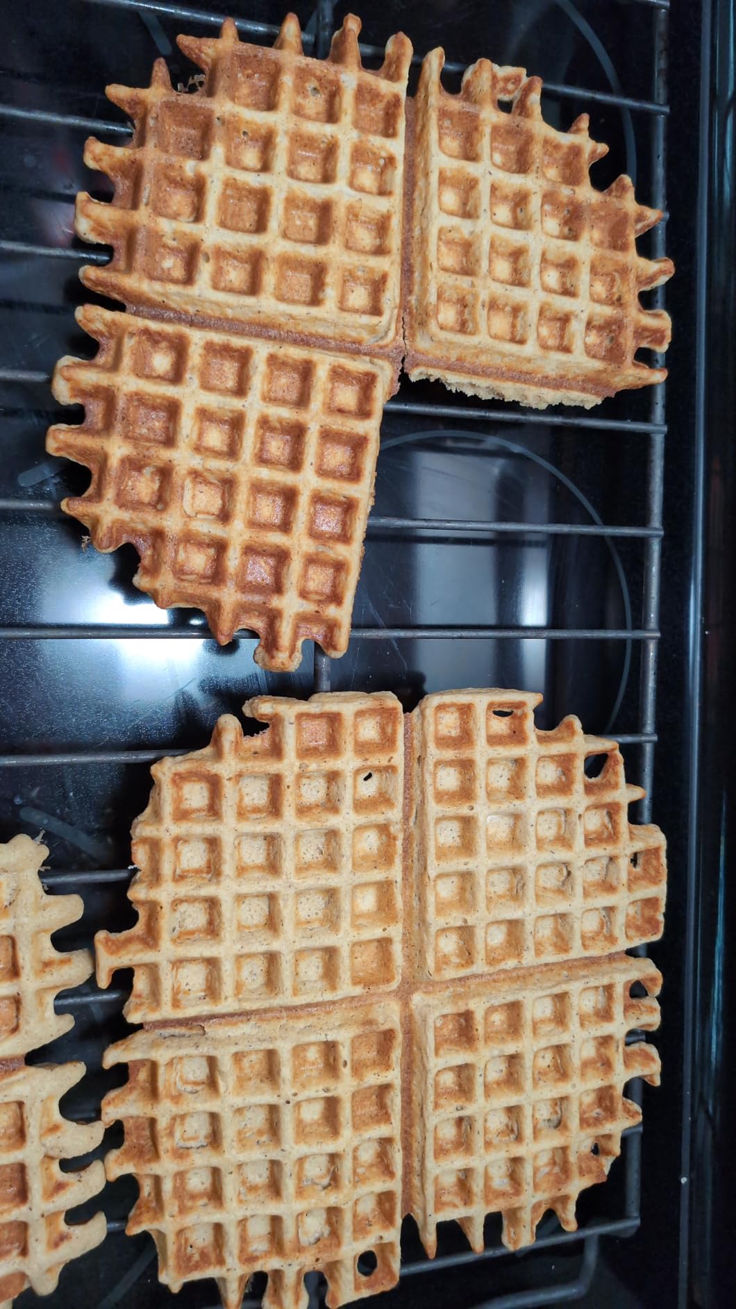 KRUPS 4-Slice Belgian Waffle Maker: Stainless Steel, 5 Browning Levels, Audible Ready Beep, Removable Plates, 1200W, Silver/Black, Large Waffle Maker Family Size, Great for Family Breakfasts customer photo 1