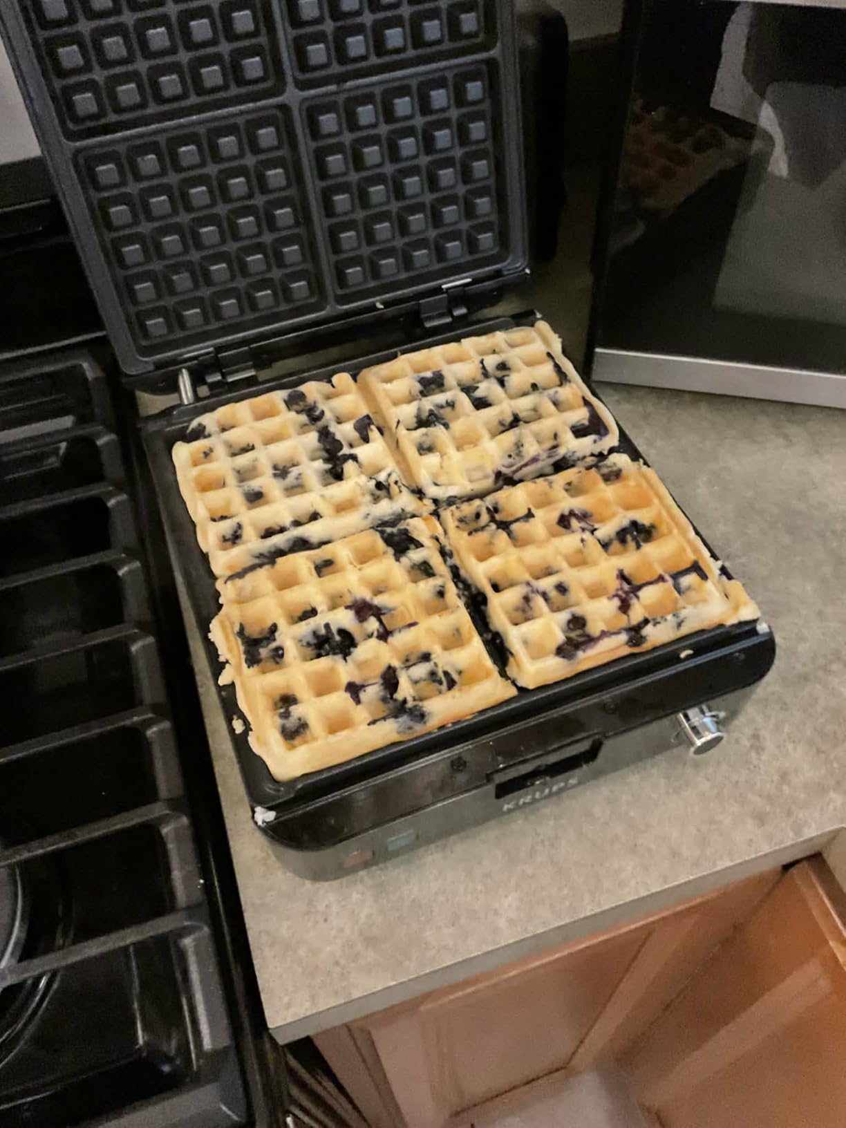 KRUPS 4-Slice Belgian Waffle Maker: Stainless Steel, 5 Browning Levels, Audible Ready Beep, Removable Plates, 1200W, Silver/Black, Large Waffle Maker Family Size, Great for Family Breakfasts customer photo 2