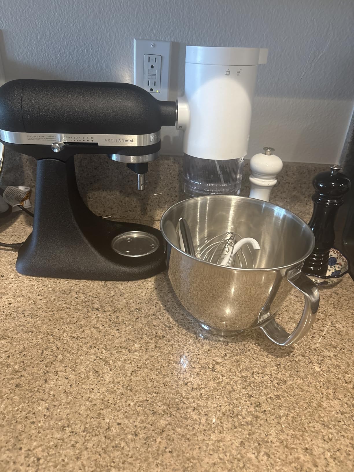 KitchenAid Artisan Mini, 3.5-Qt Tilt Head Stand Mixer, White customer photo 1