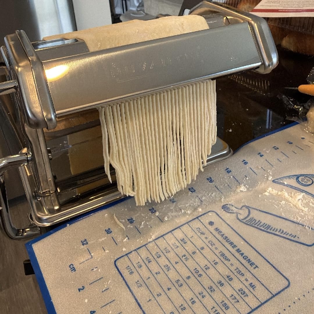 Nuvantee Pasta Maker with Adjustable Thickness Settings - 3 in 1 Noodle Maker with Rollers & 2 Width Cutters for Fresh Spaghetti, Fettuccini, Lasagna, Dumplings & More customer photo 2