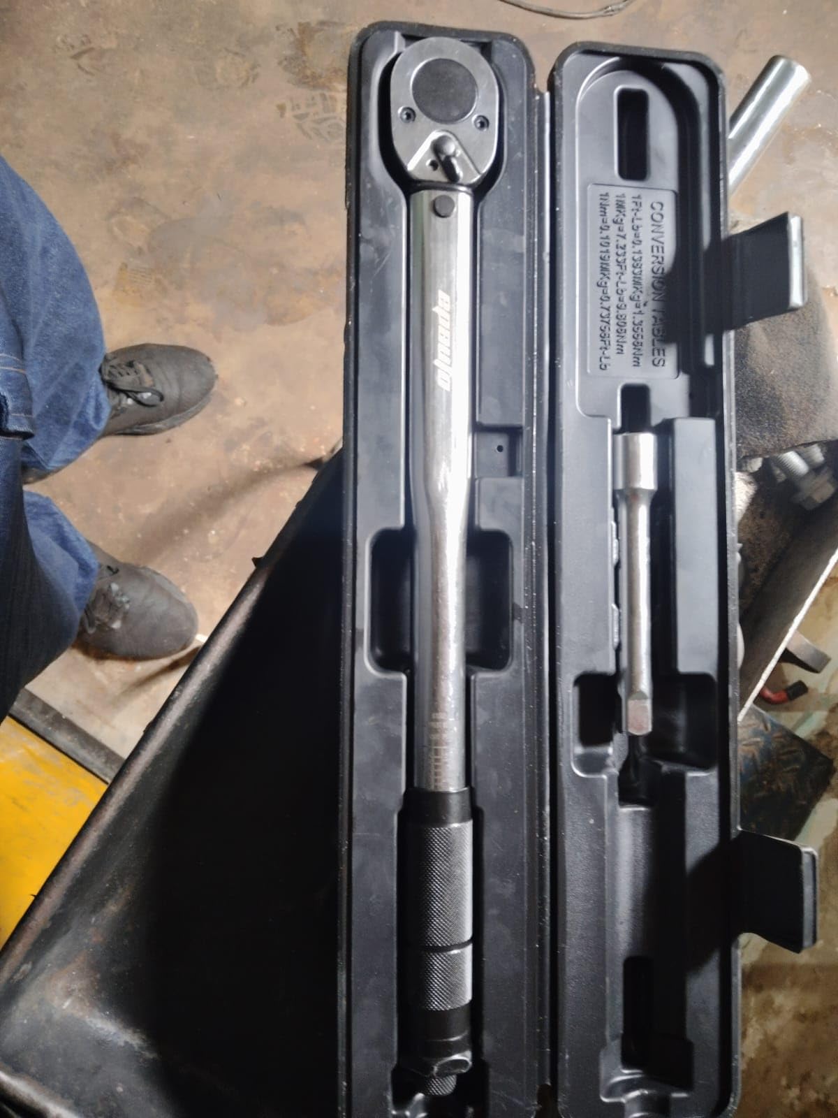 EPAuto 1/2-inch Drive Click Torque Wrench, 10-150 ft/lb, 13.6-203.5 N/m customer photo 2