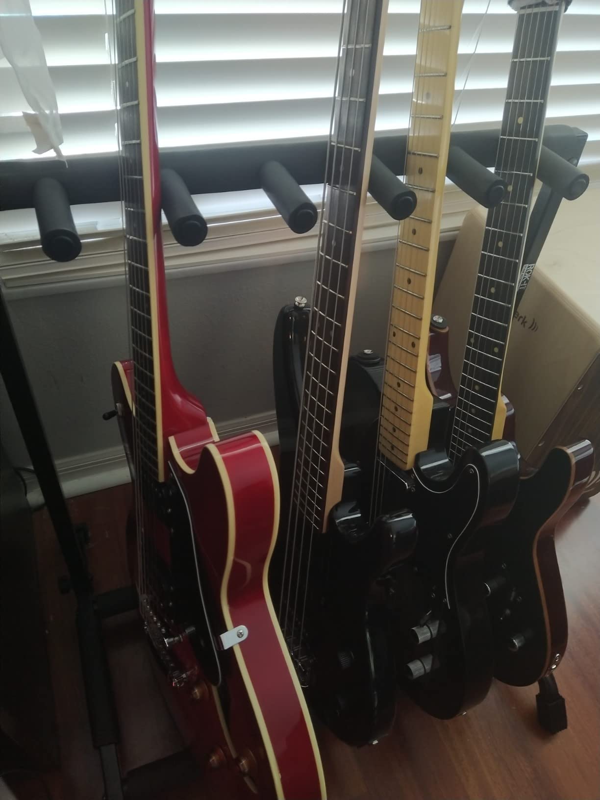 Gator Frameworks Rok-It Folding 3 Guitar Rack Stand (RI-GTR-RACK3) - Fits up to 3 Acoustic, Electric, or Bass Guitars with padded supports and a folding rack that travels and stores easily customer photo 2