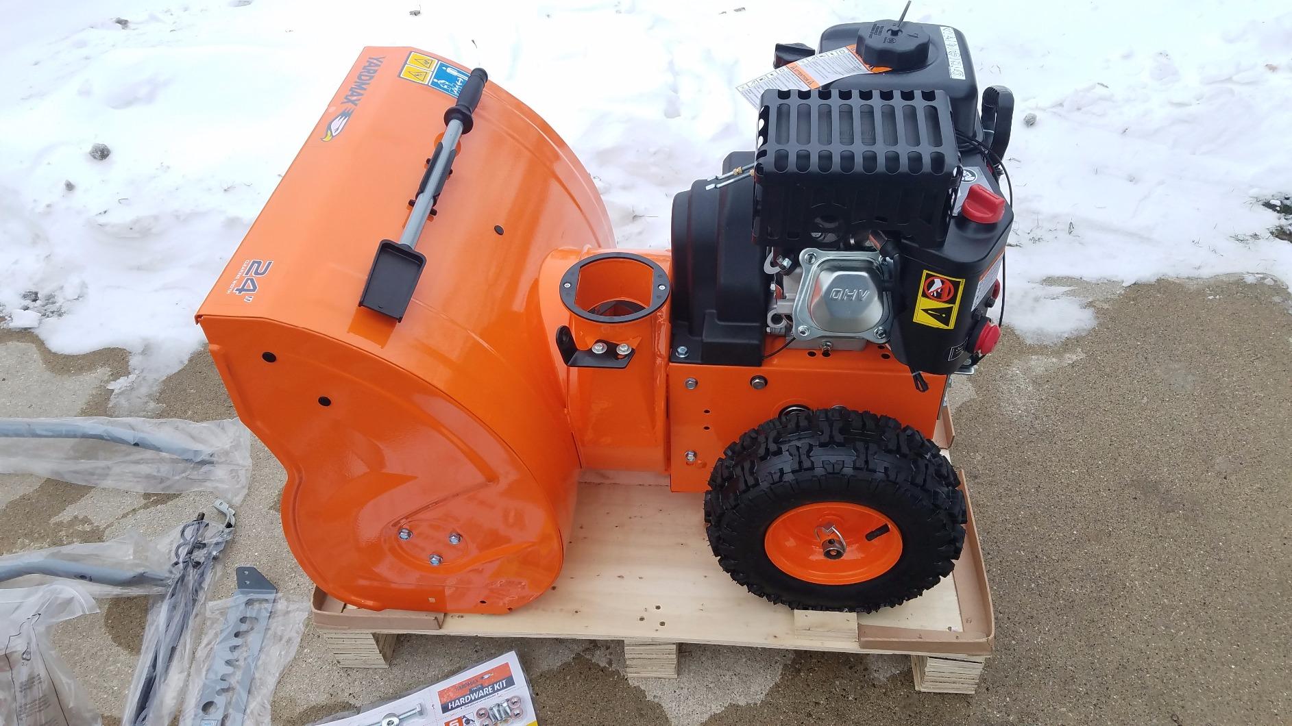 YARDMAX YB6770 26 in. 212 cc Two-Stage Self-propelled Gas Snow Blower with Push-Button Electric Start and Headlight customer photo 1