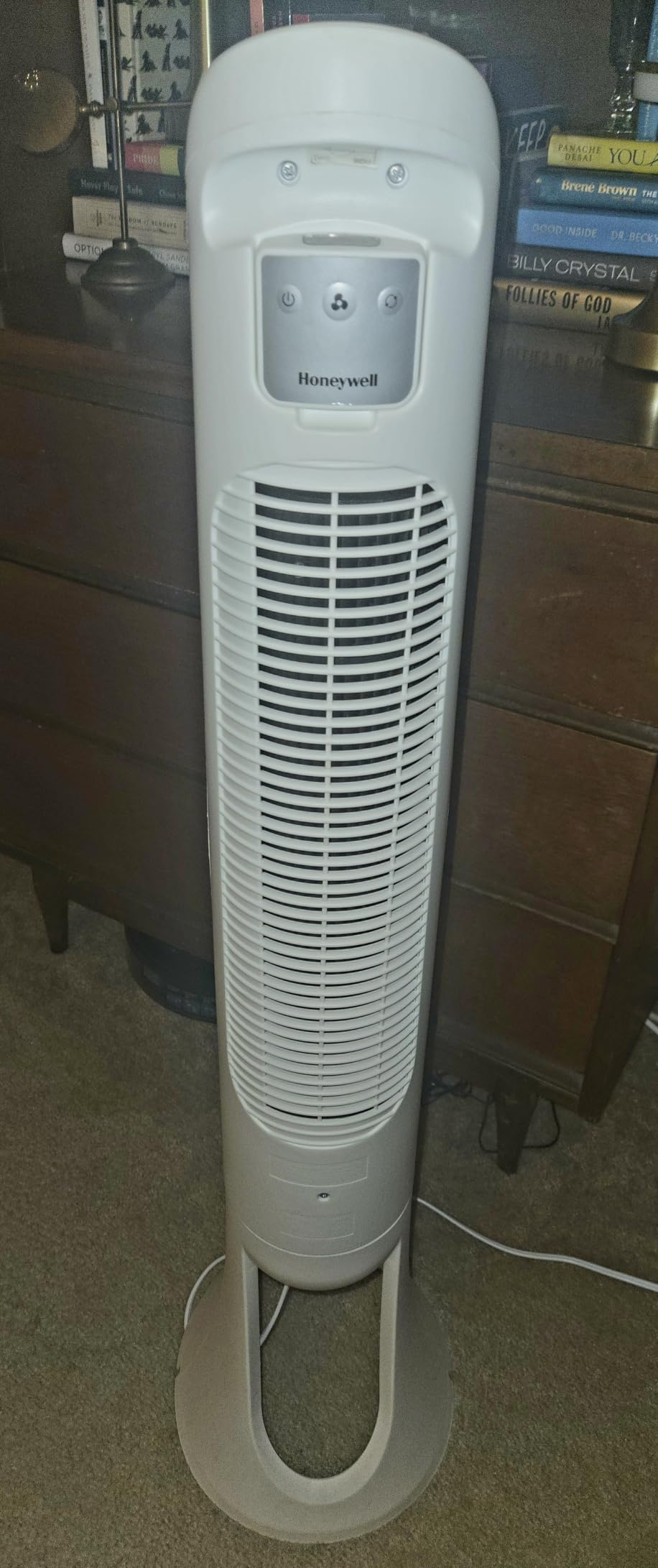 Honeywell QuietSet Whole Room Tower Fan, Oscillating Tower Fan with Remote, Black, HYF290B | 8 Enhanced Powerful and Quiet Fan Settings, Oscillating Airflow, Auto Timer, Slim Space-Saving Design with Remote Control customer photo 1