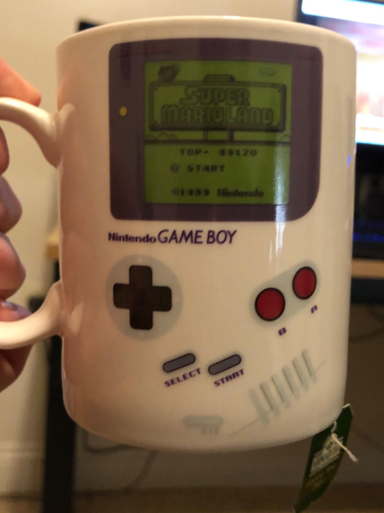 Paladone Gameboy Heat Changing Coffee Mug - Gift for Gamers, Nerds, Nintendo Mario Fans, Men, and Retro 90s Game Enthusiasts - 10 Ounces customer photo 1