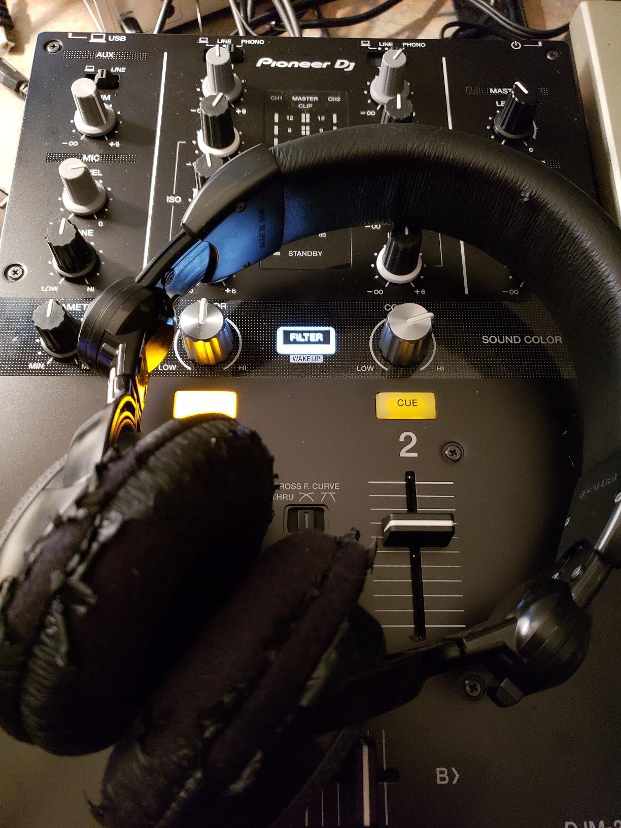 Pioneer DJ DJM-250MK2 2-Channel DJ Mixer, Black customer photo 1