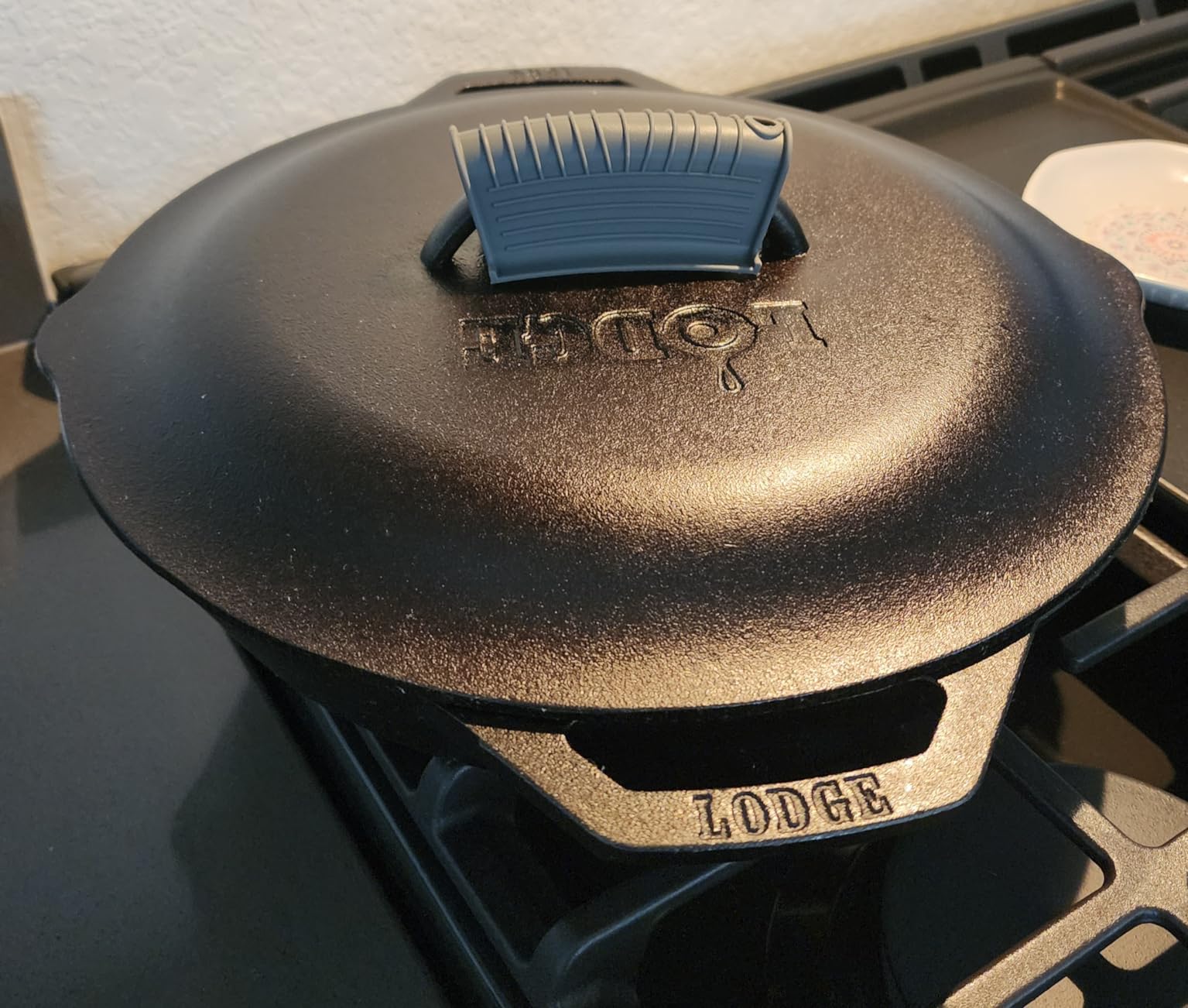 Lodge Pre-Seasoned Cast Iron Dual Handle Pan, PFAS-Free, 12 Inches | Cast Iron Dual Handle Pan, Oven & Stovetop Safe, Non-Toxic, Induction Compatible, Made in USA, Naturally Nonstick customer photo 2
