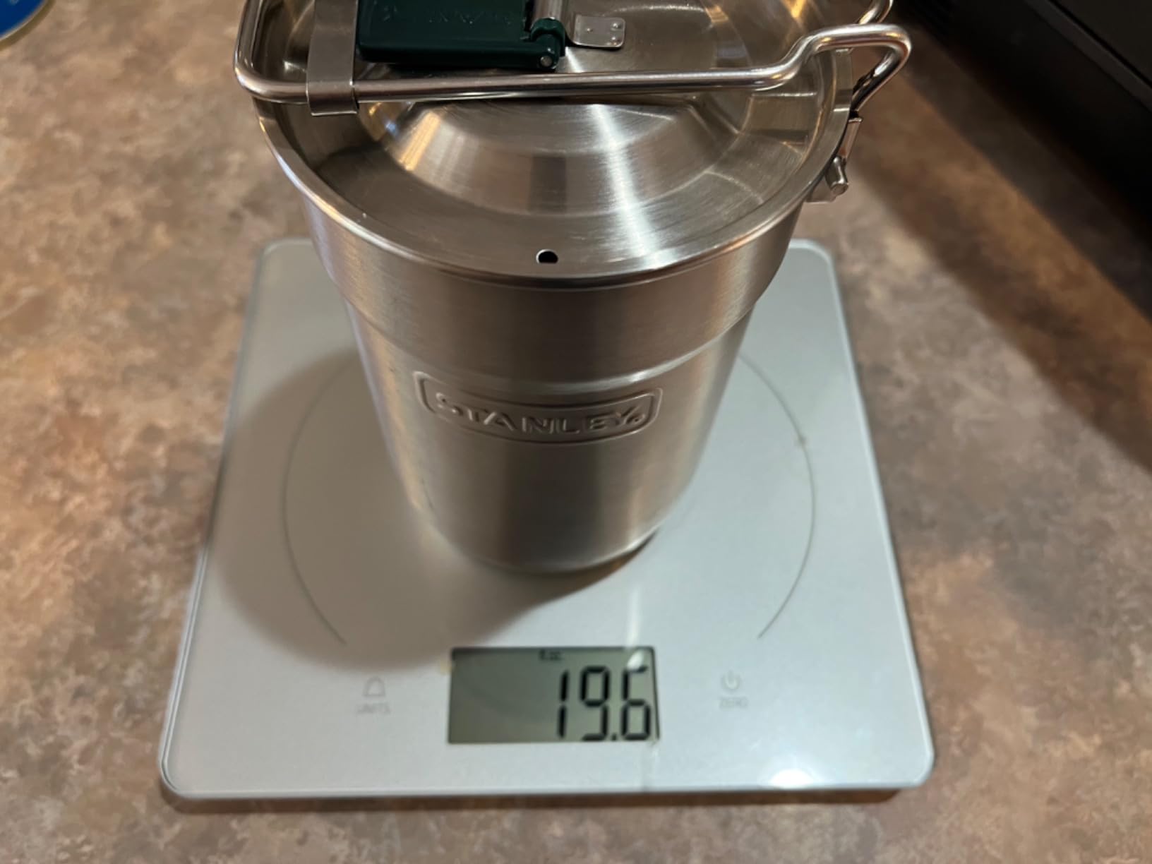SOTO Amicus Stove with or without Igniter Camping Stove - Superior Under Windy Conditions, Shock Resistant, and Low-cost With High-end Performance Stove customer photo 2