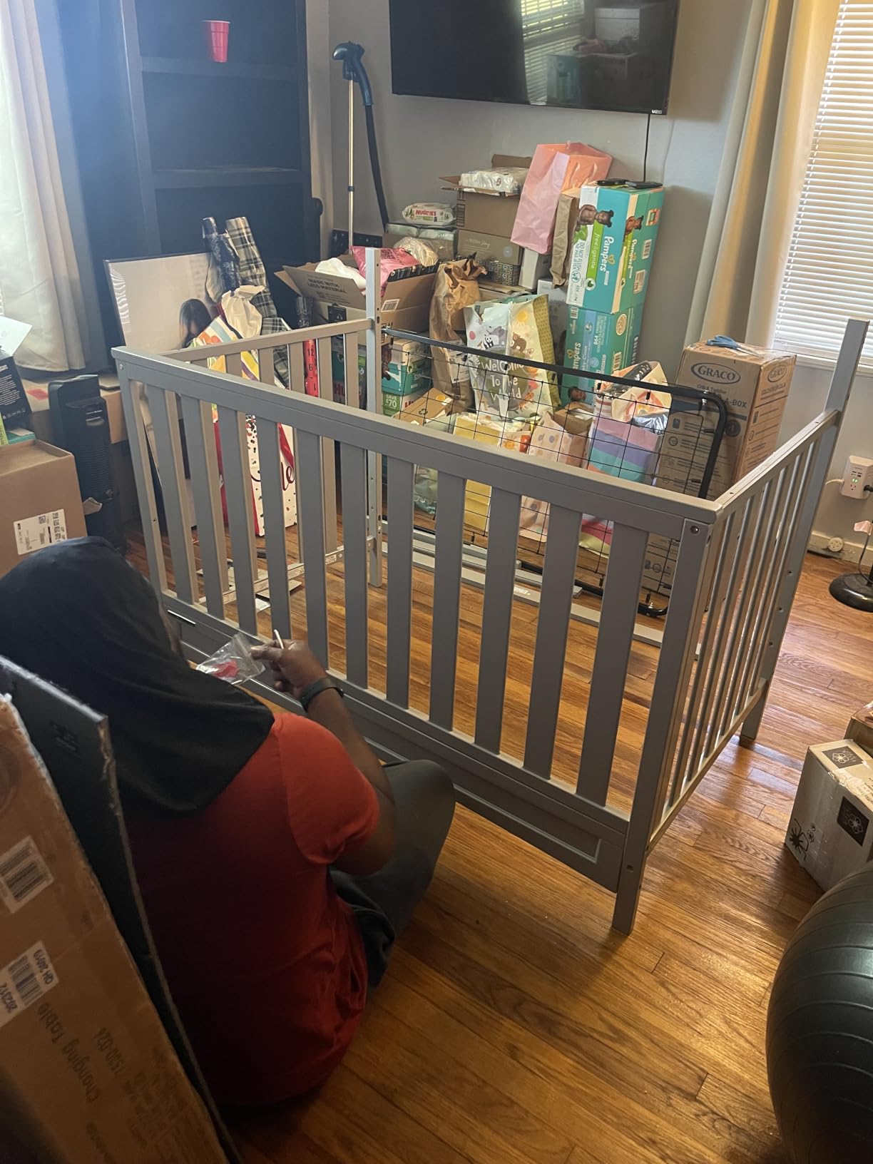 Delta Children Emery 4-in-1 Convertible Baby Crib, Grey customer photo 1