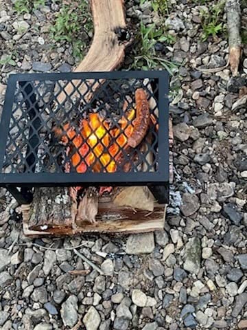 Amazon Basics Heavy-Duty Portable Camping Grill Grate for Outdoor Open Flame Cooking, Foldable, Sturdy, 15.9