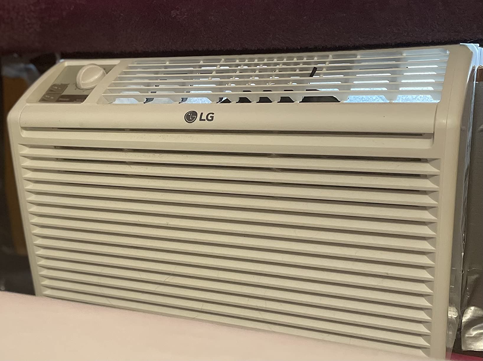 LG 5,000 BTU Window Air Conditioner, 115V, AC Window Unit Cools 150 Sq.Ft. (10' x 15' Room Size), Perfect for Bedrooms, Quiet AC with 2 Cooling & Fan Speeds, 2-Way Air Deflection, and Washable Filter customer photo 2
