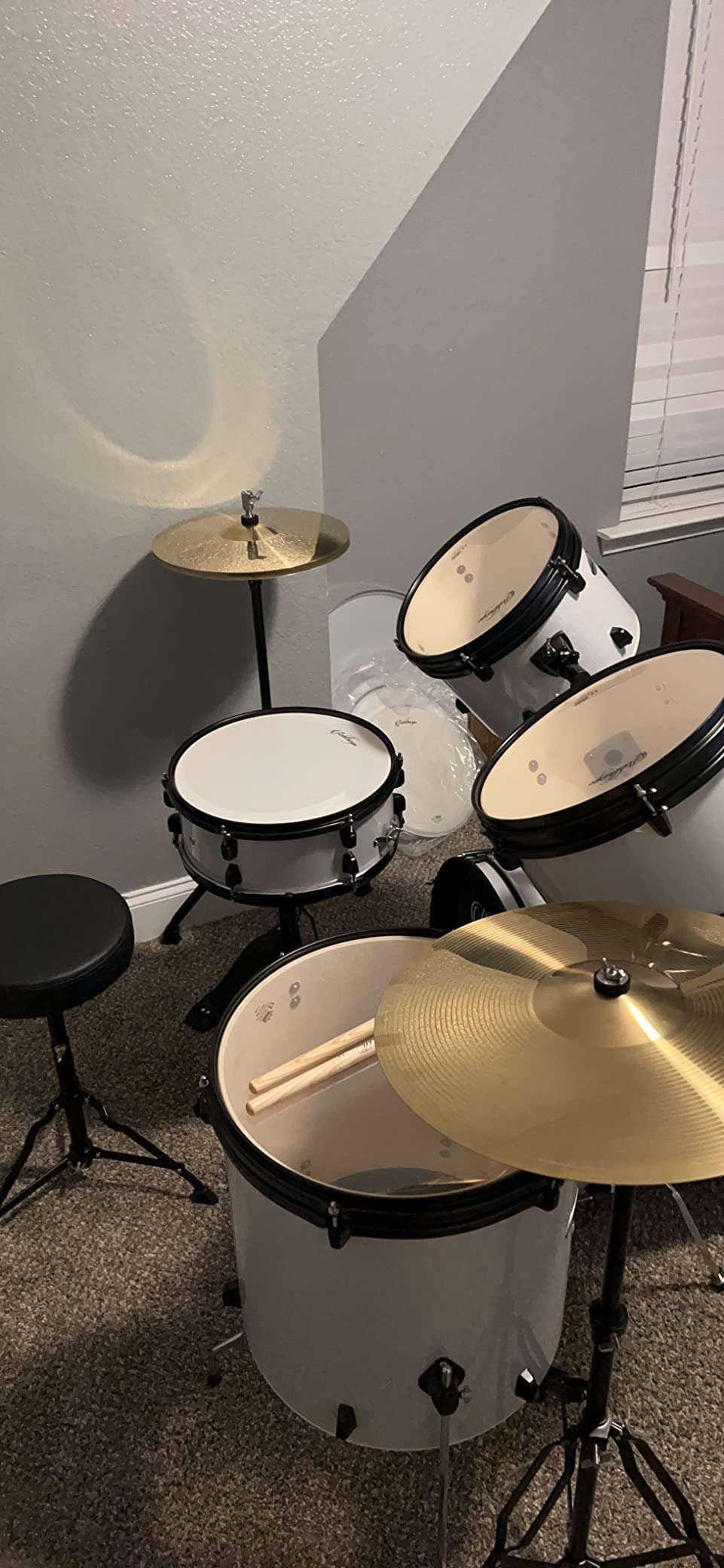 Ashthorpe 5-Piece Complete Full Size Adult Drum Set with Remo Batter Heads - Black customer photo 2