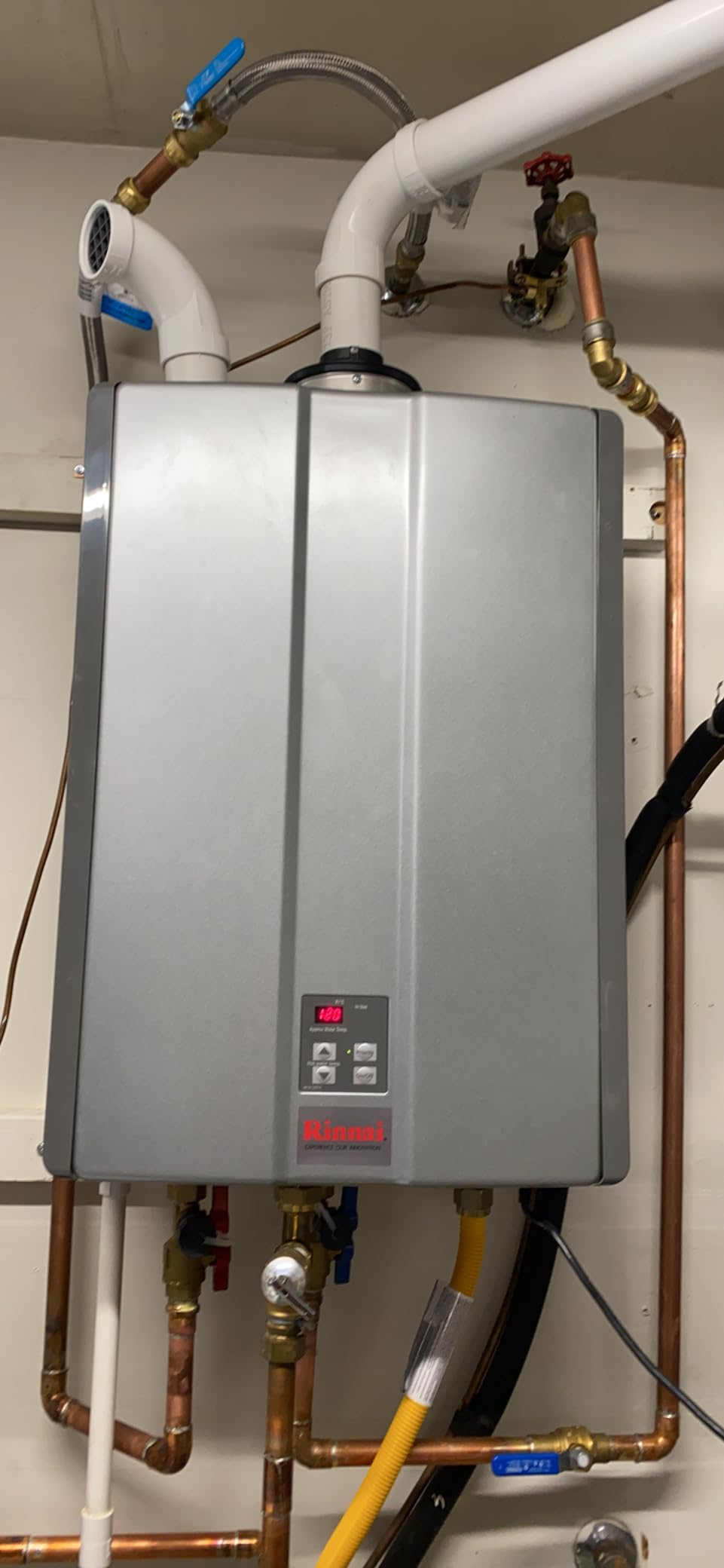 Rinnai RU160iN Condensing Tankless Hot Water Heater, 9 GPM, Natural Gas, Indoor Installation customer photo 1