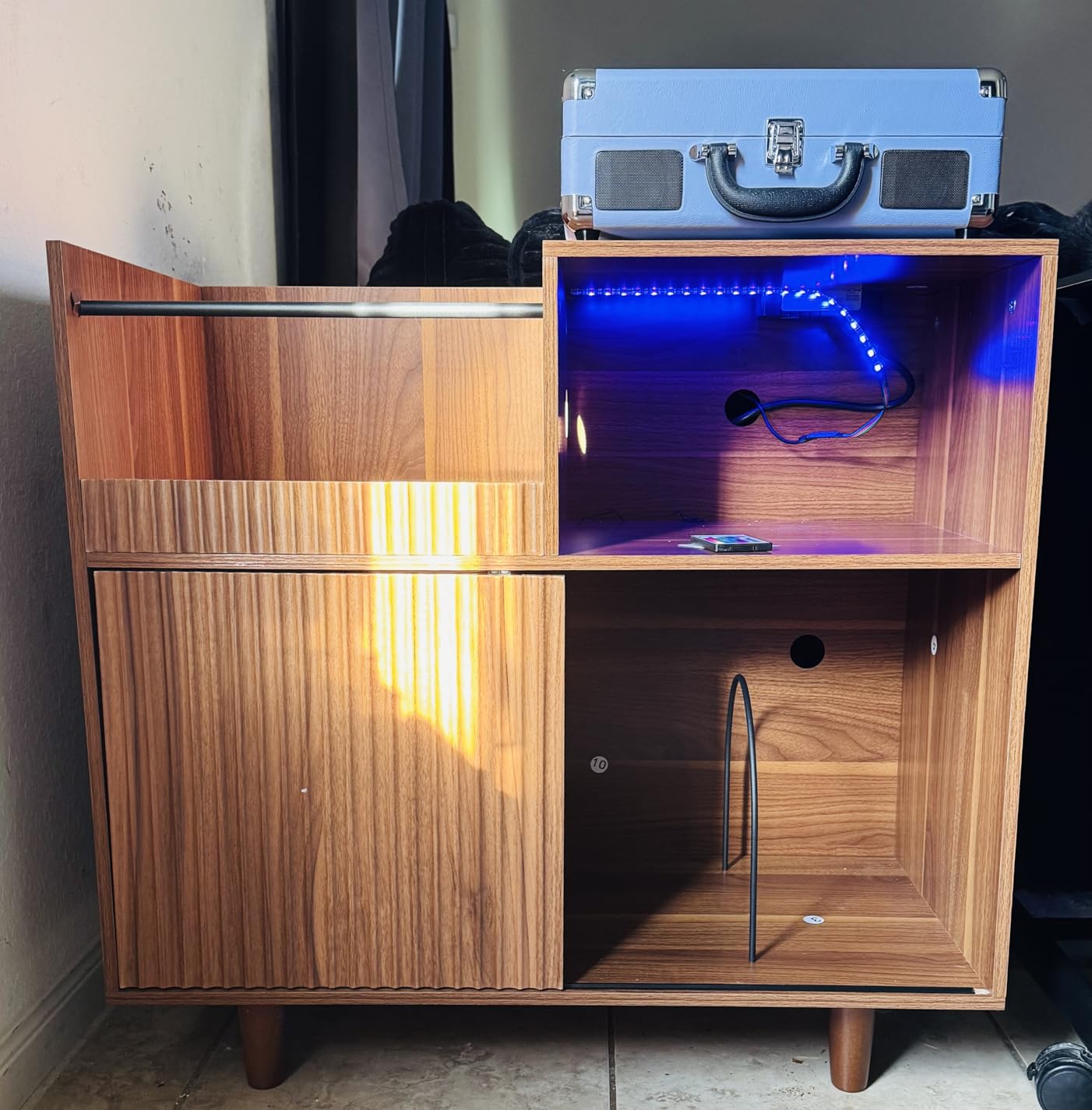 Victrola Journey - Bluetooth Suitcase Record Player - Brown | Built-in stereo speakers, 3-speed turntable plays 7
