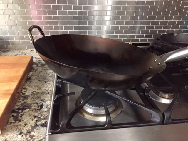 Round Bottom 14-inch Traditional Carbon Steel Wok Pan - Authentic Hand Hammered Woks and Stir Fry Pans - Pow Wok with no chemical coating customer photo 1