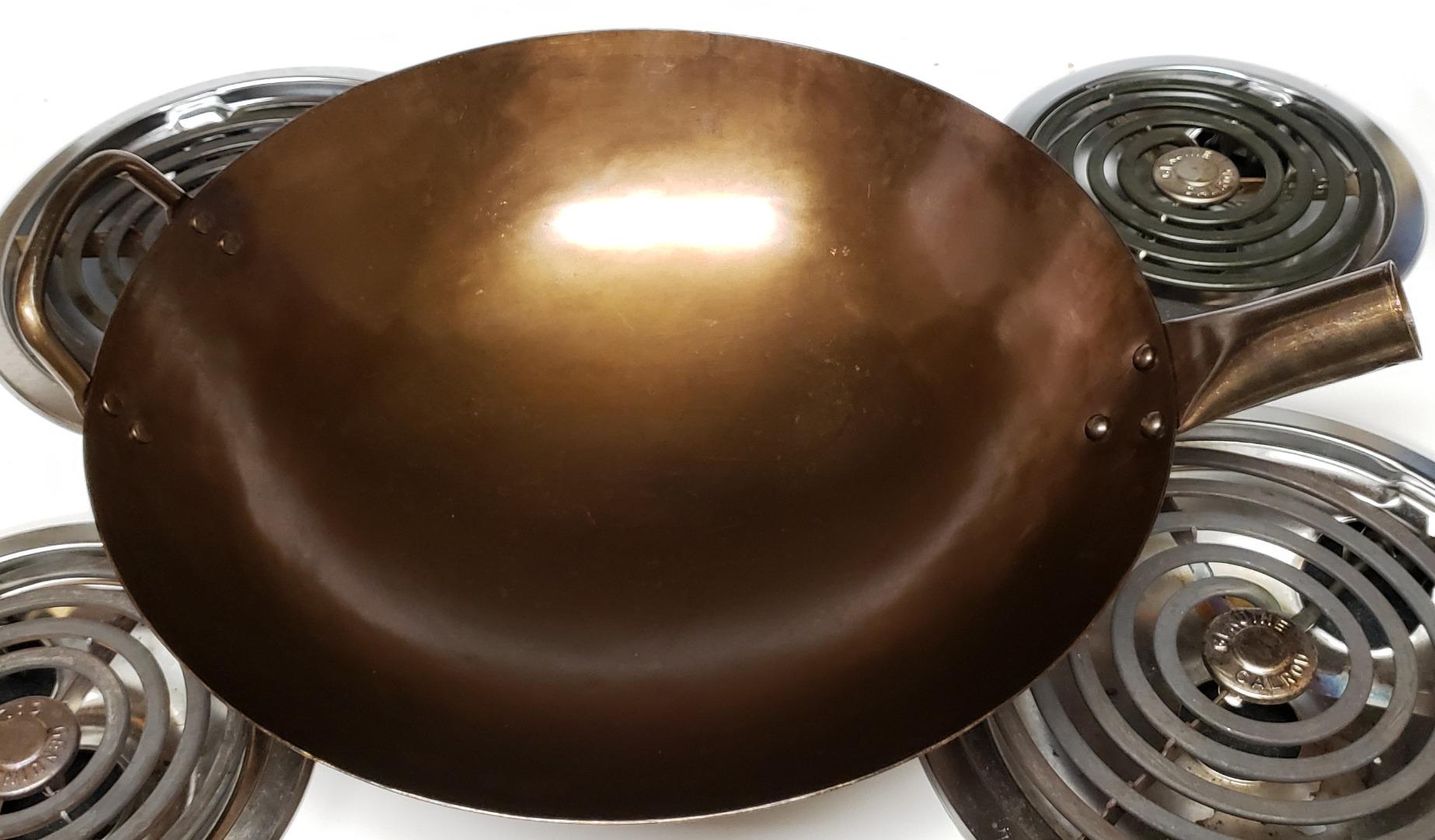Round Bottom 14-inch Traditional Carbon Steel Wok Pan - Authentic Hand Hammered Woks and Stir Fry Pans - Pow Wok with no chemical coating customer photo 2