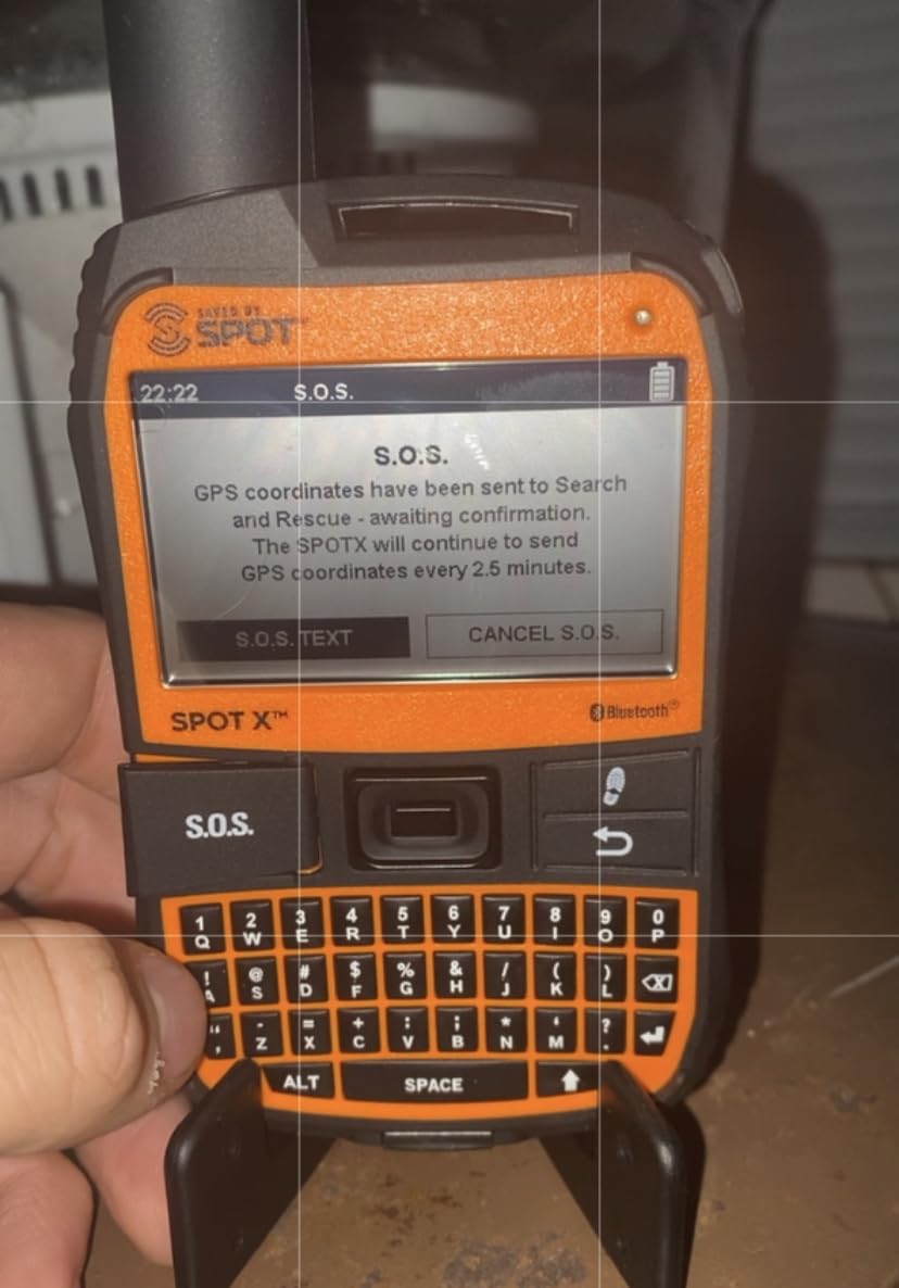 Spot X with Bluetooth 2-Way Satellite Messenger | SOS Protection, Handheld Portable 2-Way GPS Messenger for Hiking, Camping, Cars, Subscription Required customer photo 1