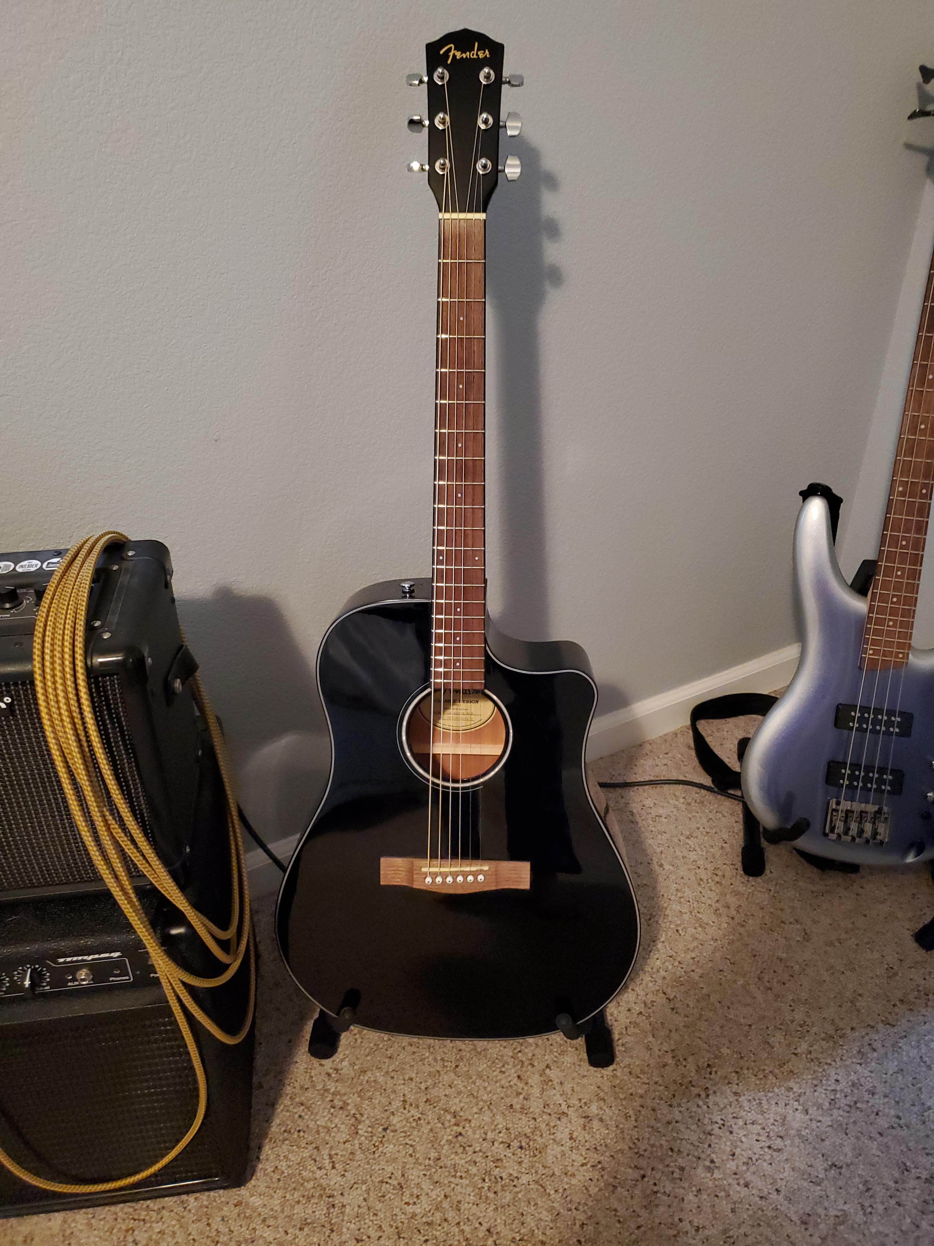 Fender CD-60SCE Dreadnought Cutaway Acoustic Electric Guitar, with Fishman Pickup and Preamp System, Black customer photo 1