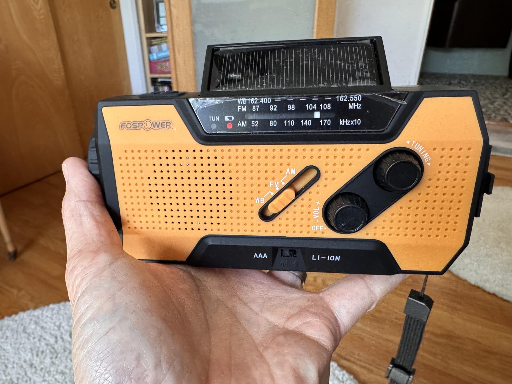 FosPower NOAA Emergency Weather Radio A1 7400mWh Solar Hand Crank (Orange) customer photo 1