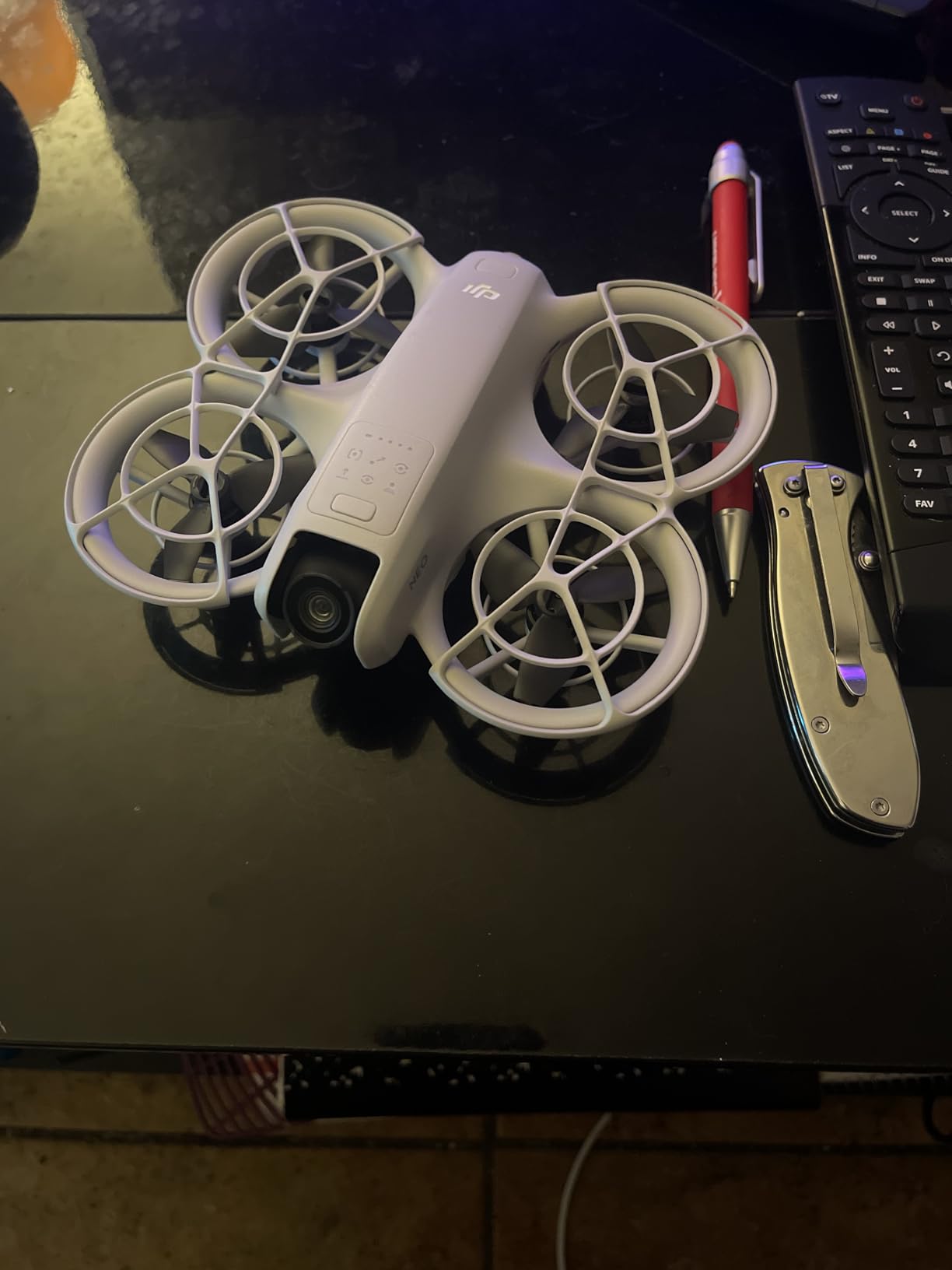 DJI Neo, Mini Drone with 4K UHD Camera for Adults, 135g Self Flying Drone that Follows You, Palm Takeoff, Subject Tracking, QuickShots, Stabilized Video, Built-In Propeller Guard (Controller-Free) | 4K UHD Video and 12 MP Photos, Approx. 135 G Takeoff Weight, Palm Takeoff and Landing, AI Subject Tracking and Quickshots customer photo 1