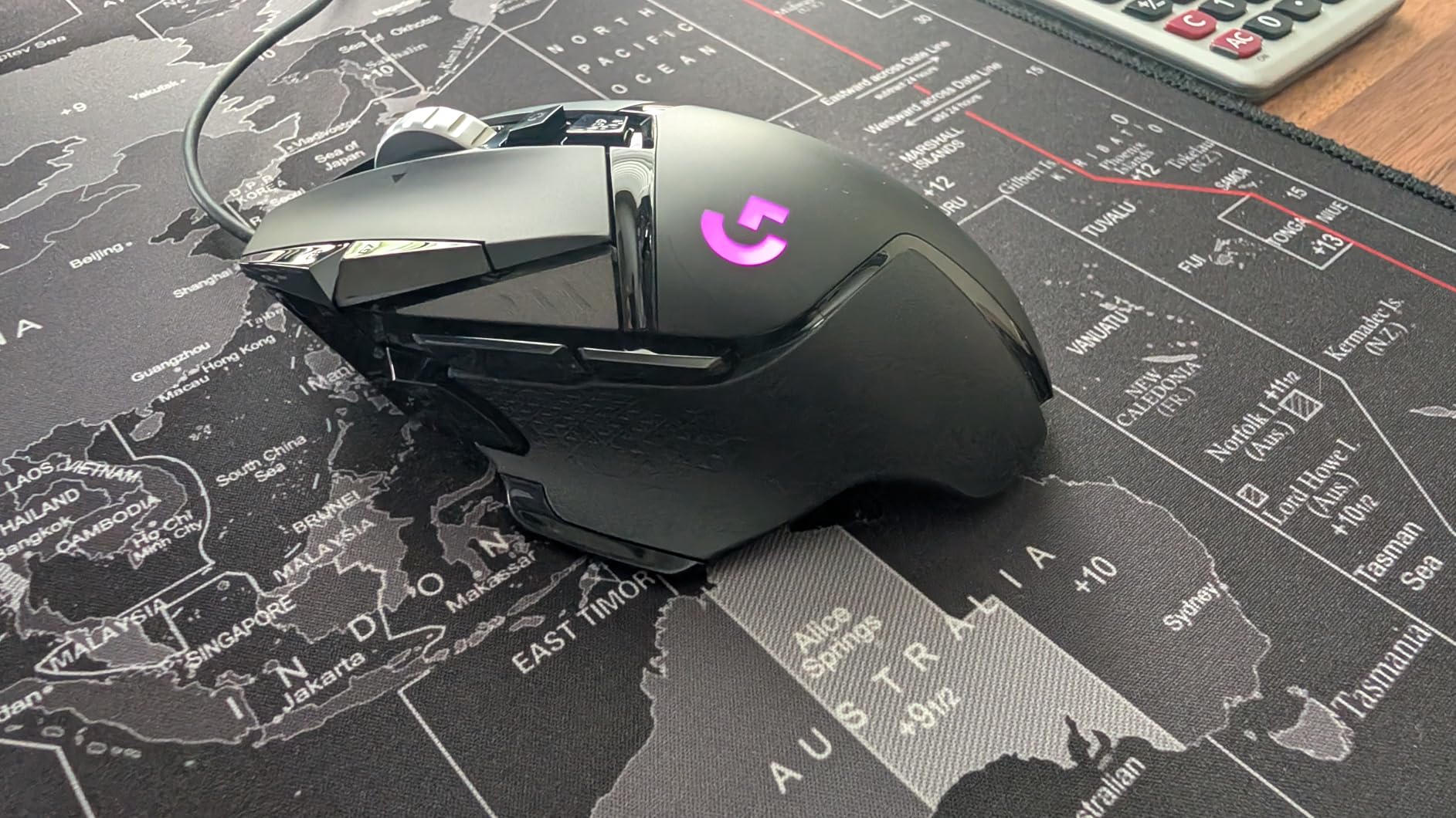 Logitech G502 Hero Wired Gaming Mouse - Black | High performance, 25,600 DPI, RGB, adjustable weights, 11 programmable buttons, on-board memory, PC/Mac customer photo 1