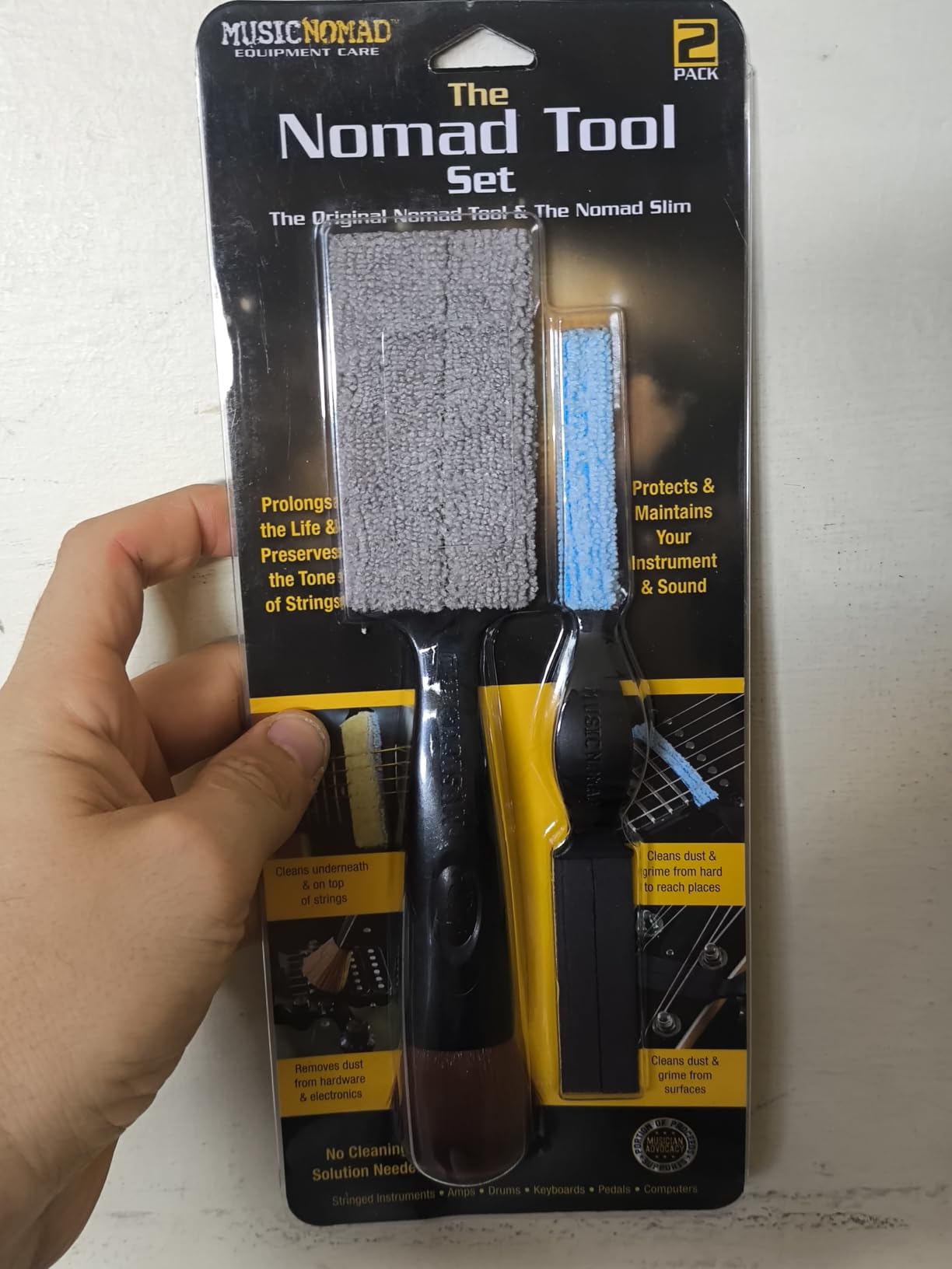 MusicNomad Nomad Guitar Cleaning Tool Set (MN204) - Cleans Strings, Body, Hardware, Pickups customer photo 1
