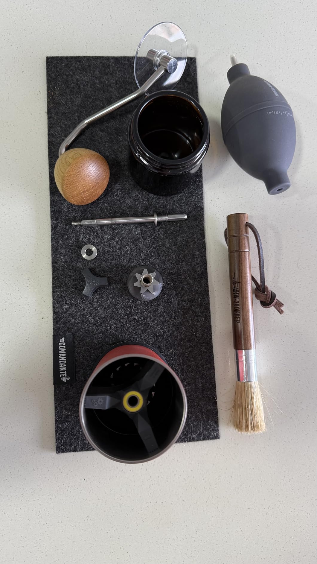 Comandante C40 Hand Grinder MK4 - Black customer photo 1