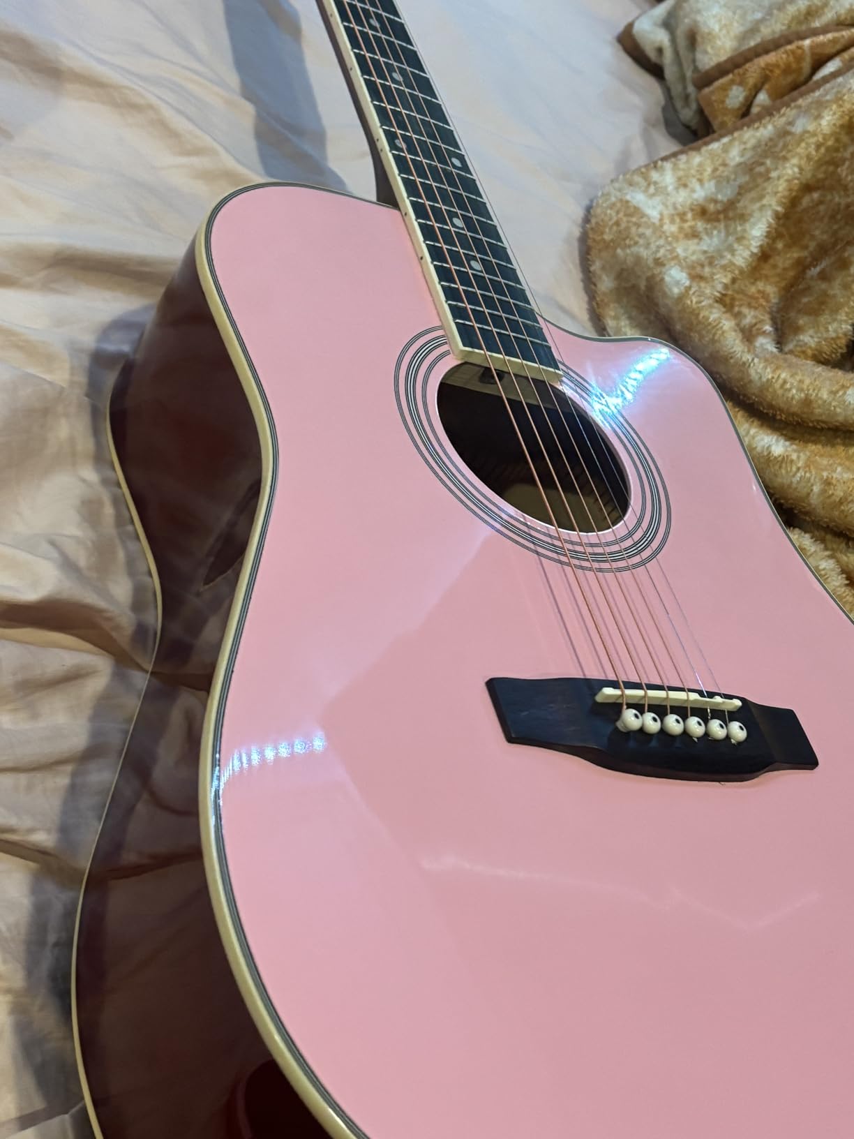 Best Choice Products 41in Beginner Acoustic Guitar Full Size All Wood Cutaway Guitar Starter Set w/Case, Strap, Capo, Strings, Picks - Sunburst customer photo 2