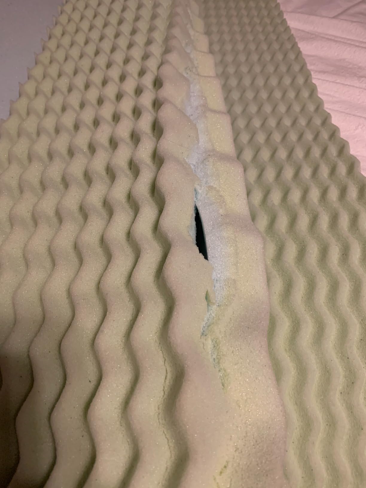 LUCID 2 Inch Gel Memory Foam Mattress Topper, Queen size - 5 Zones - Cooling Gel Infusion - CertiPur Certified Foam customer photo 1