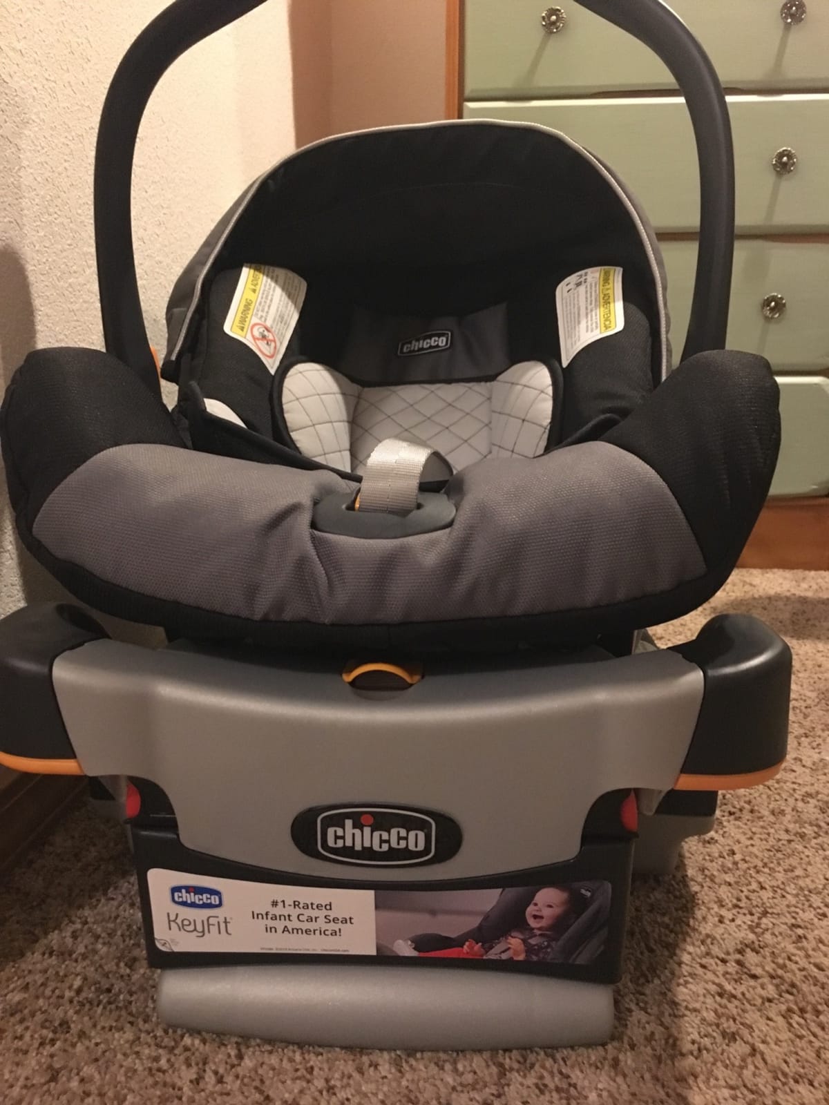 Chicco KeyFit Infant Car Seat and Base, Rear-Facing, 4-30 lbs, Encore color, newborn insert included, 5-point harness, stroller compatible, washable seat pad customer photo 2