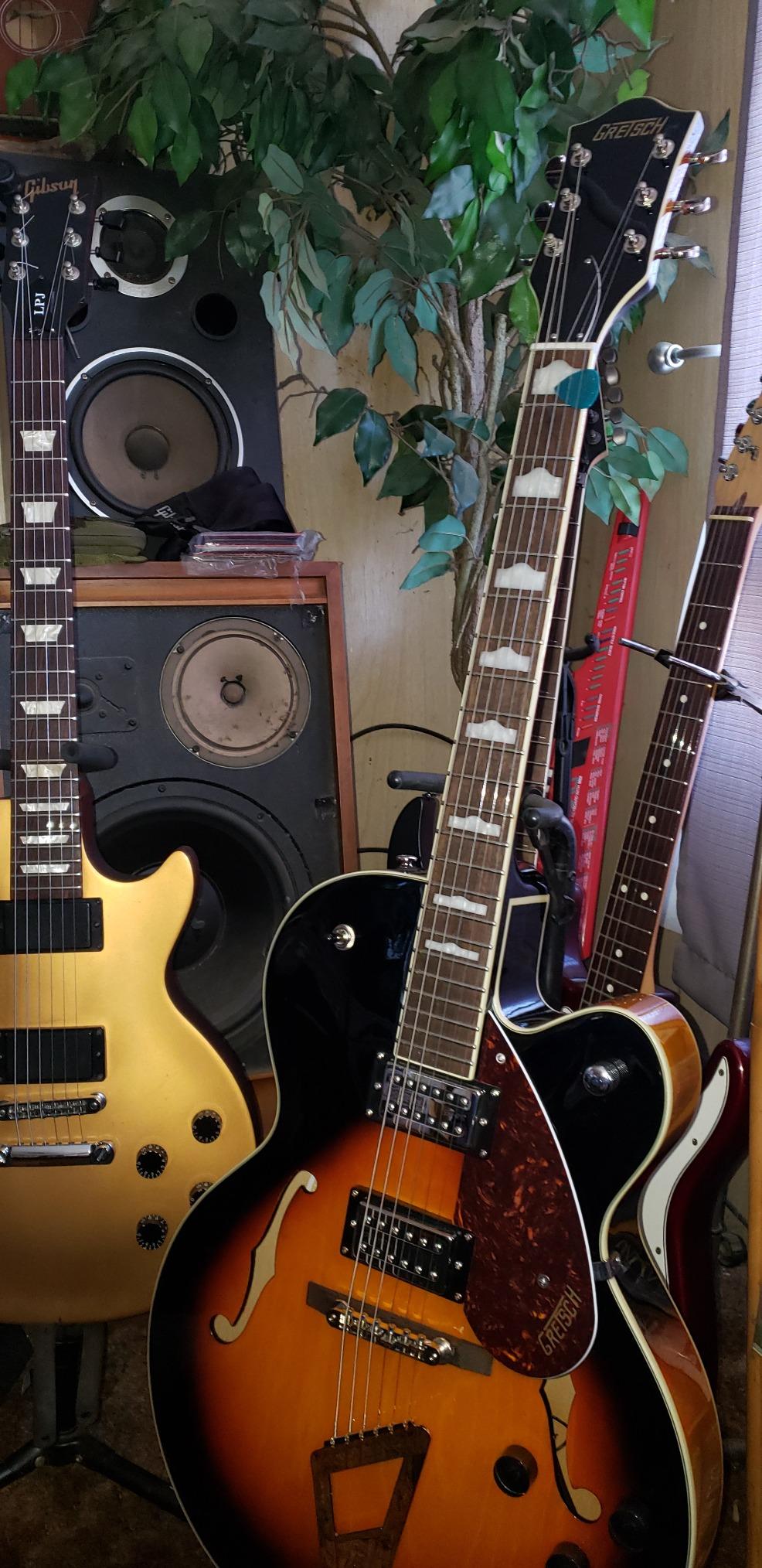 Gretsch G2420 Streamliner Hollow Body Electric Guitar - Aged Brooklyn Burst customer photo 2
