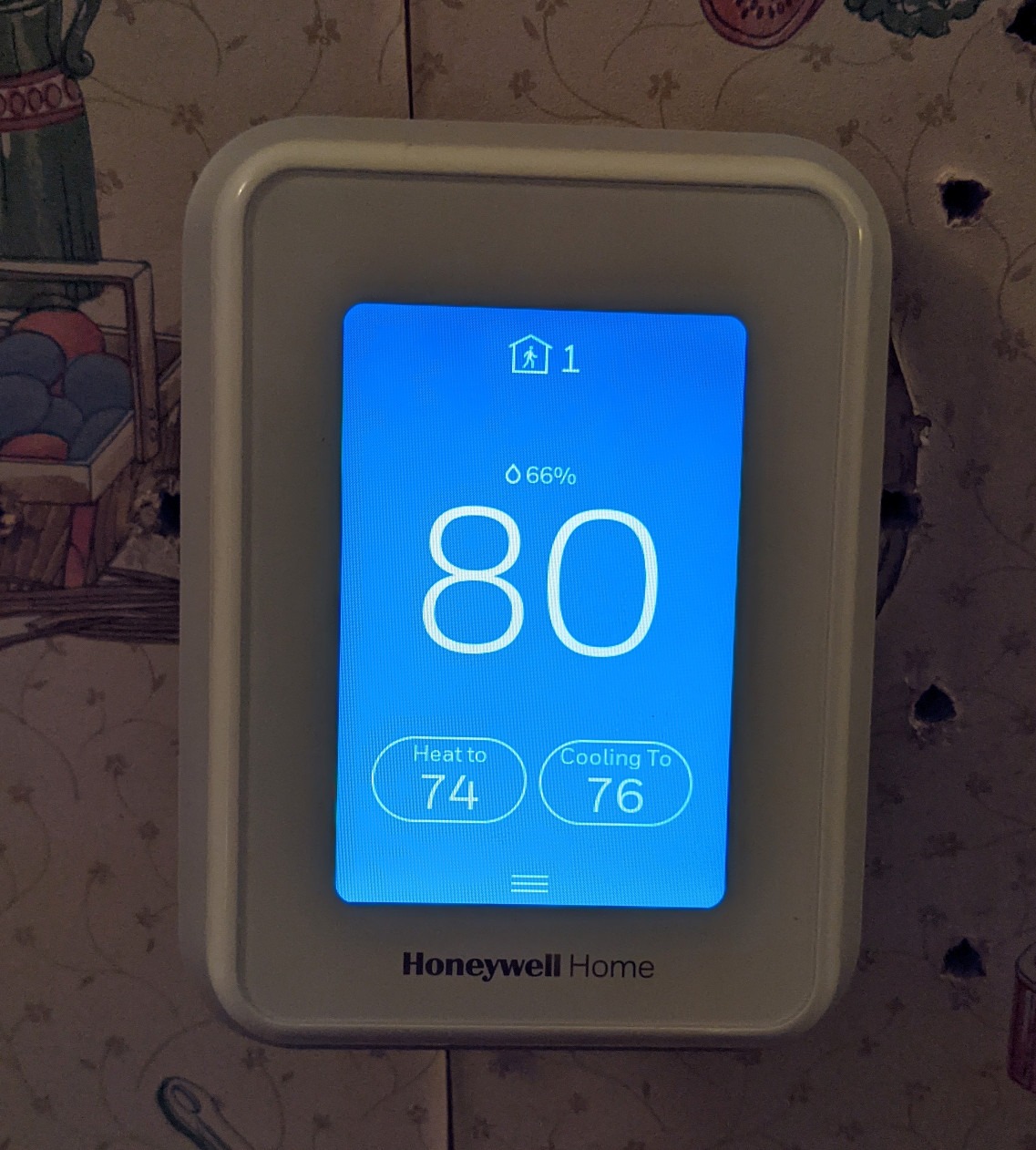 Honeywell Home T9 WiFi Smart Thermostat with 1 Smart Room Sensor, Touchscreen Display, White customer photo 2