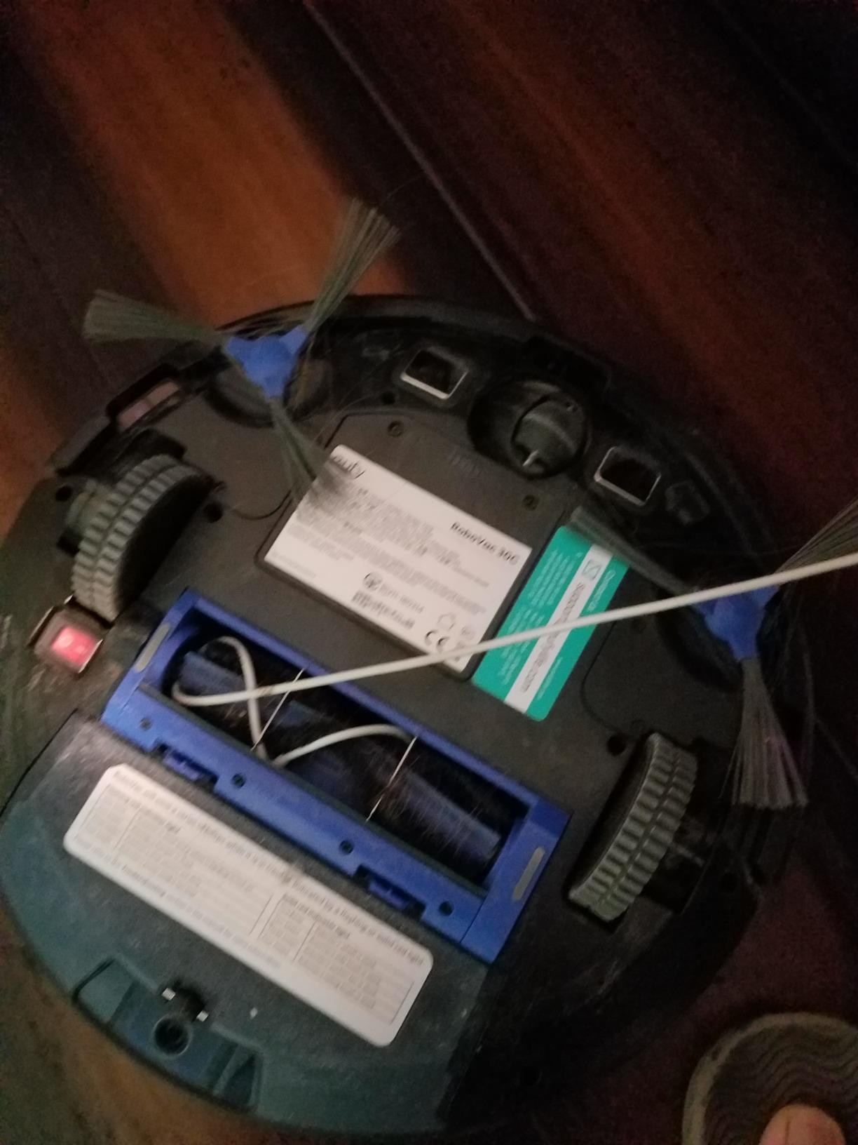 eufy 11S MAX Robot Vacuum Cleaner, Super Thin, Quiet customer photo 1